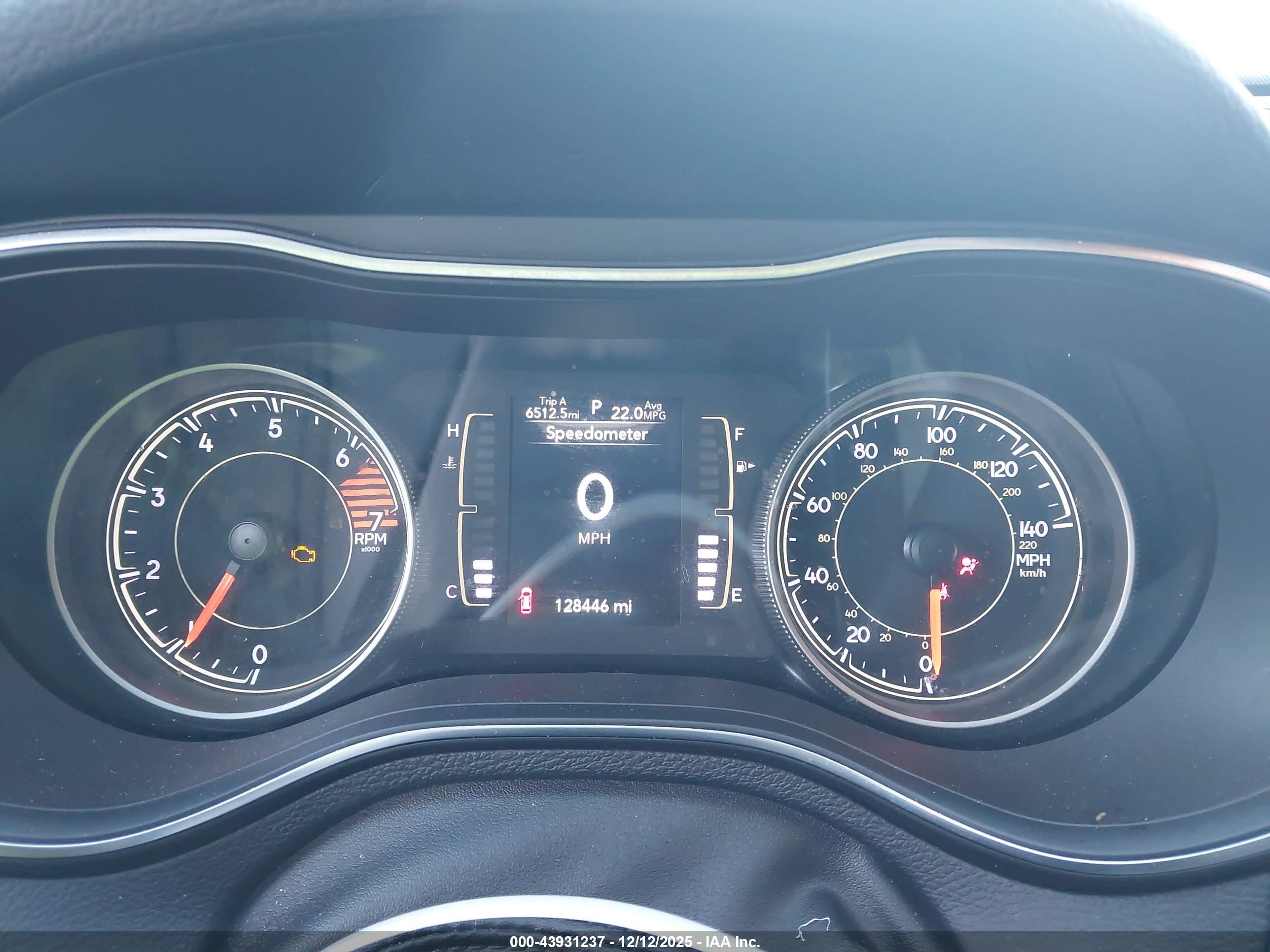 JEEP CHEROKEE image 7