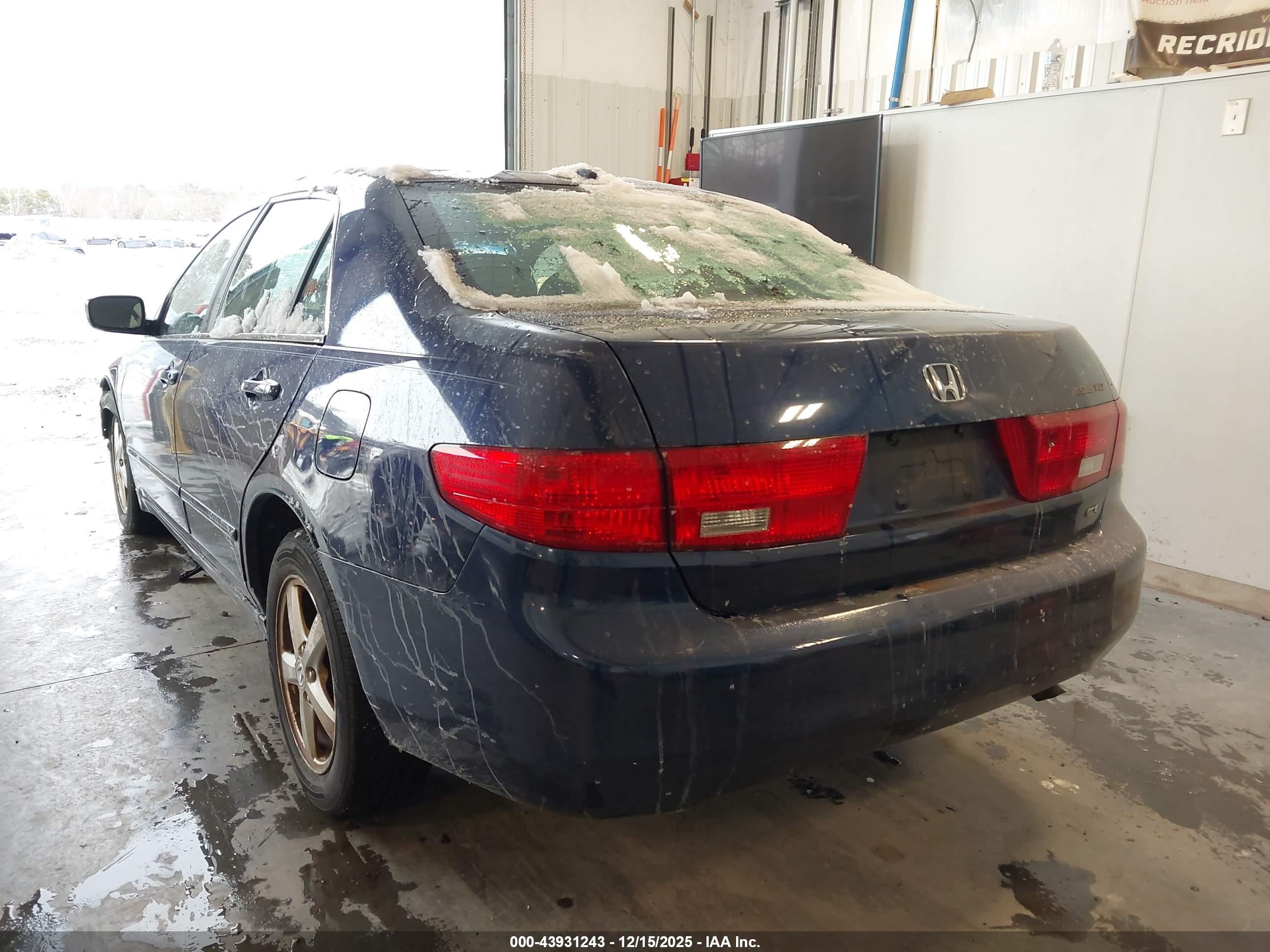 HONDA ACCORD image 3