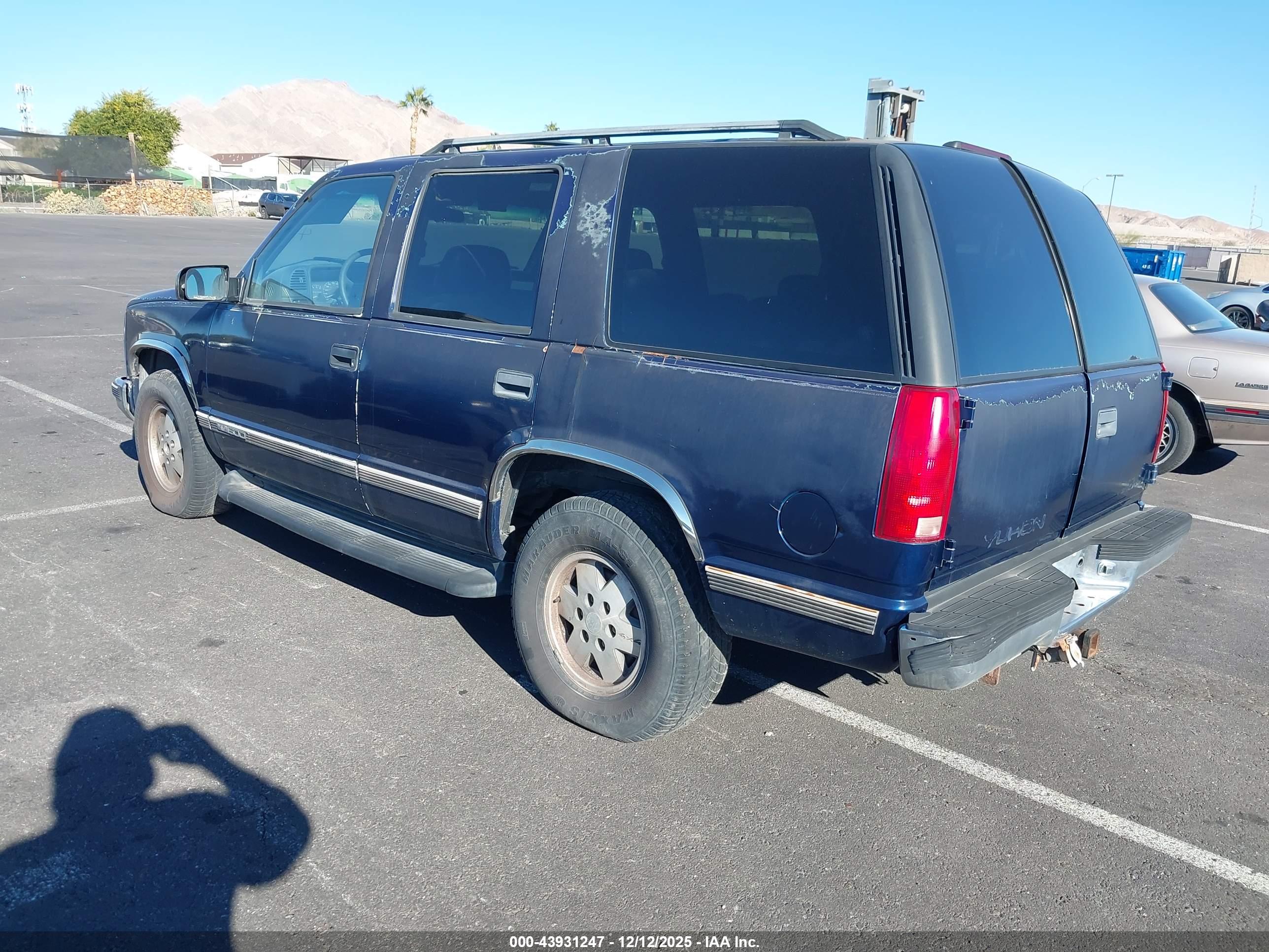 GMC YUKON image 3