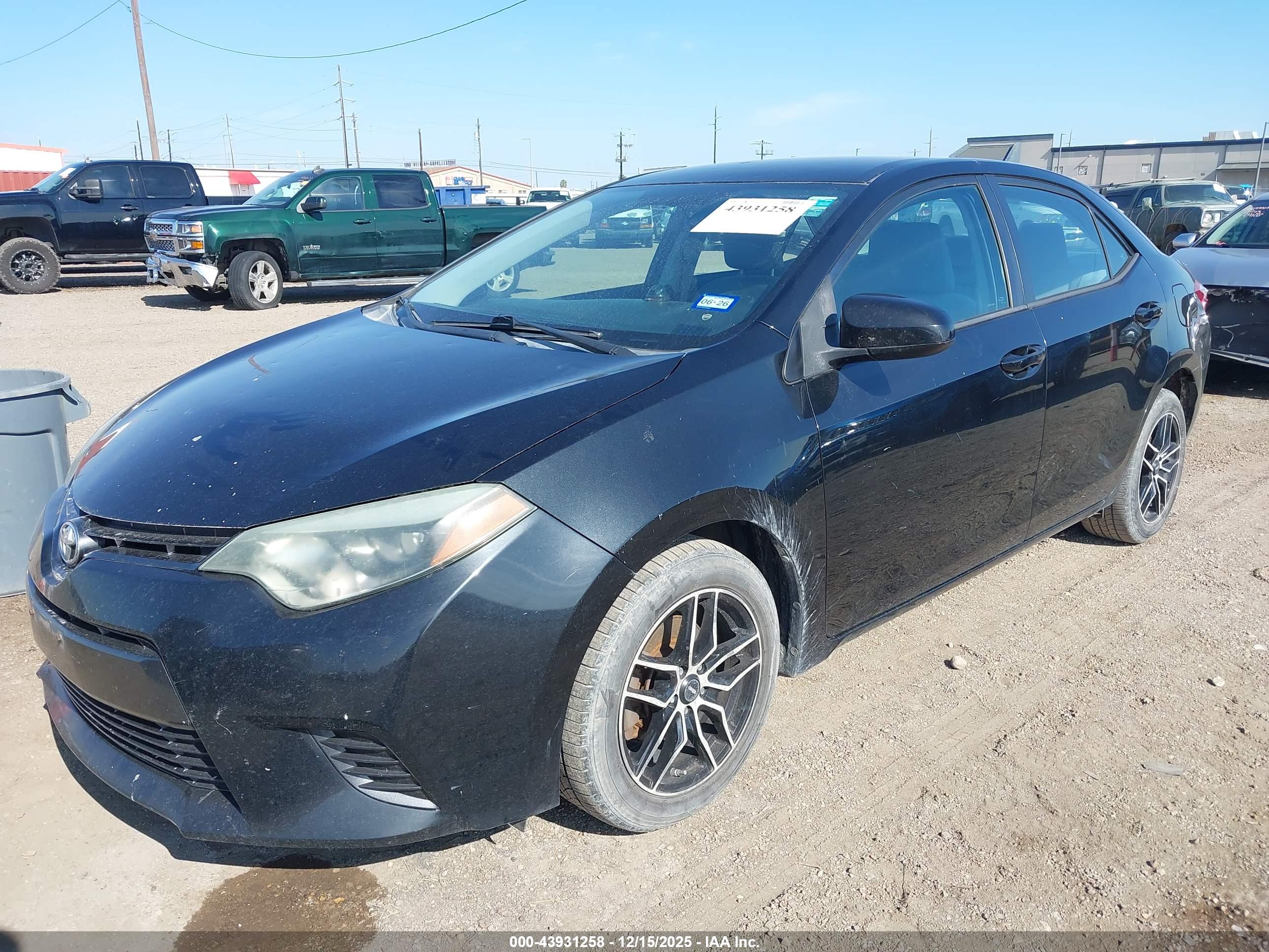 TOYOTA COROLLA image 2