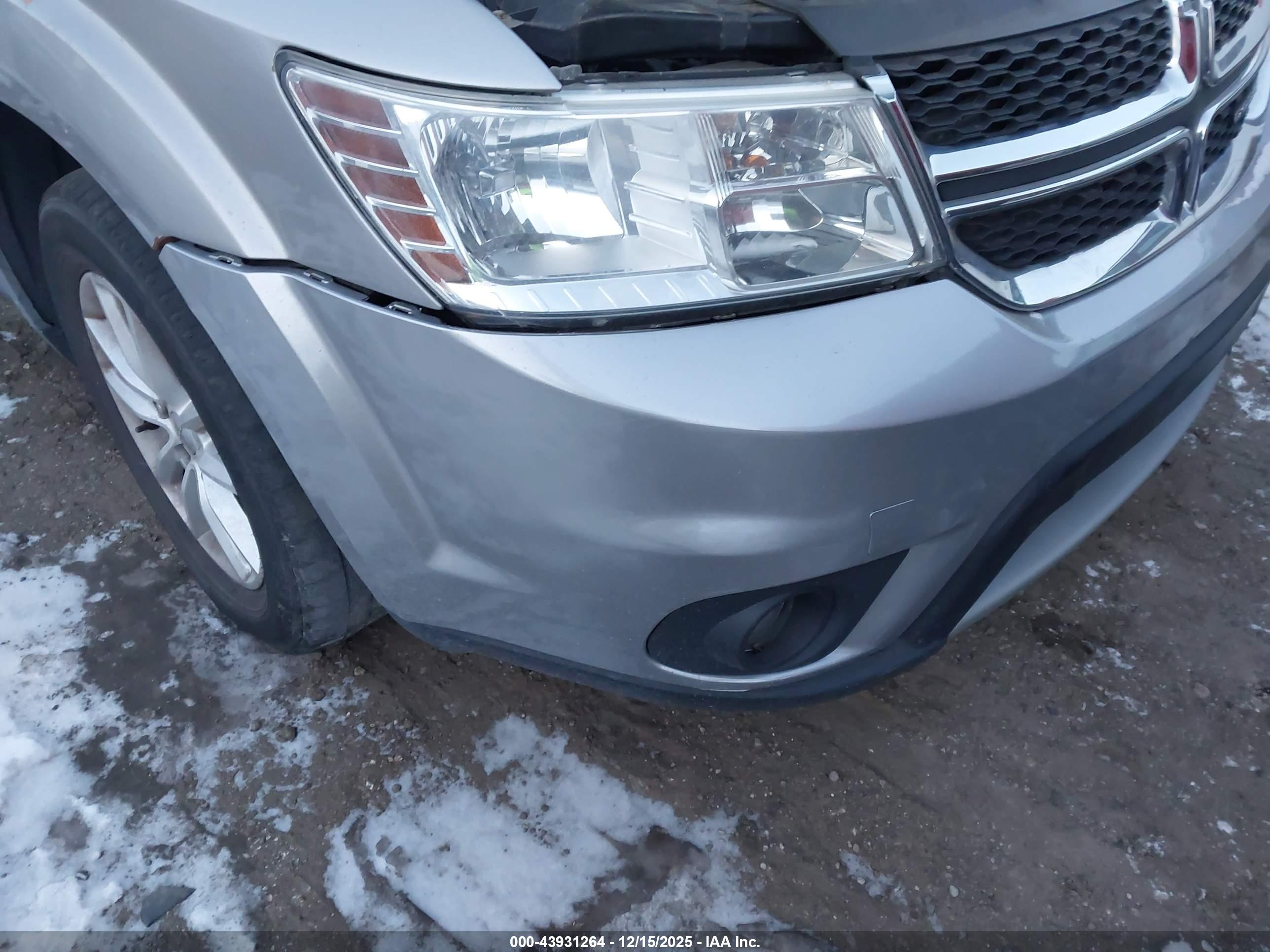 DODGE JOURNEY image 6