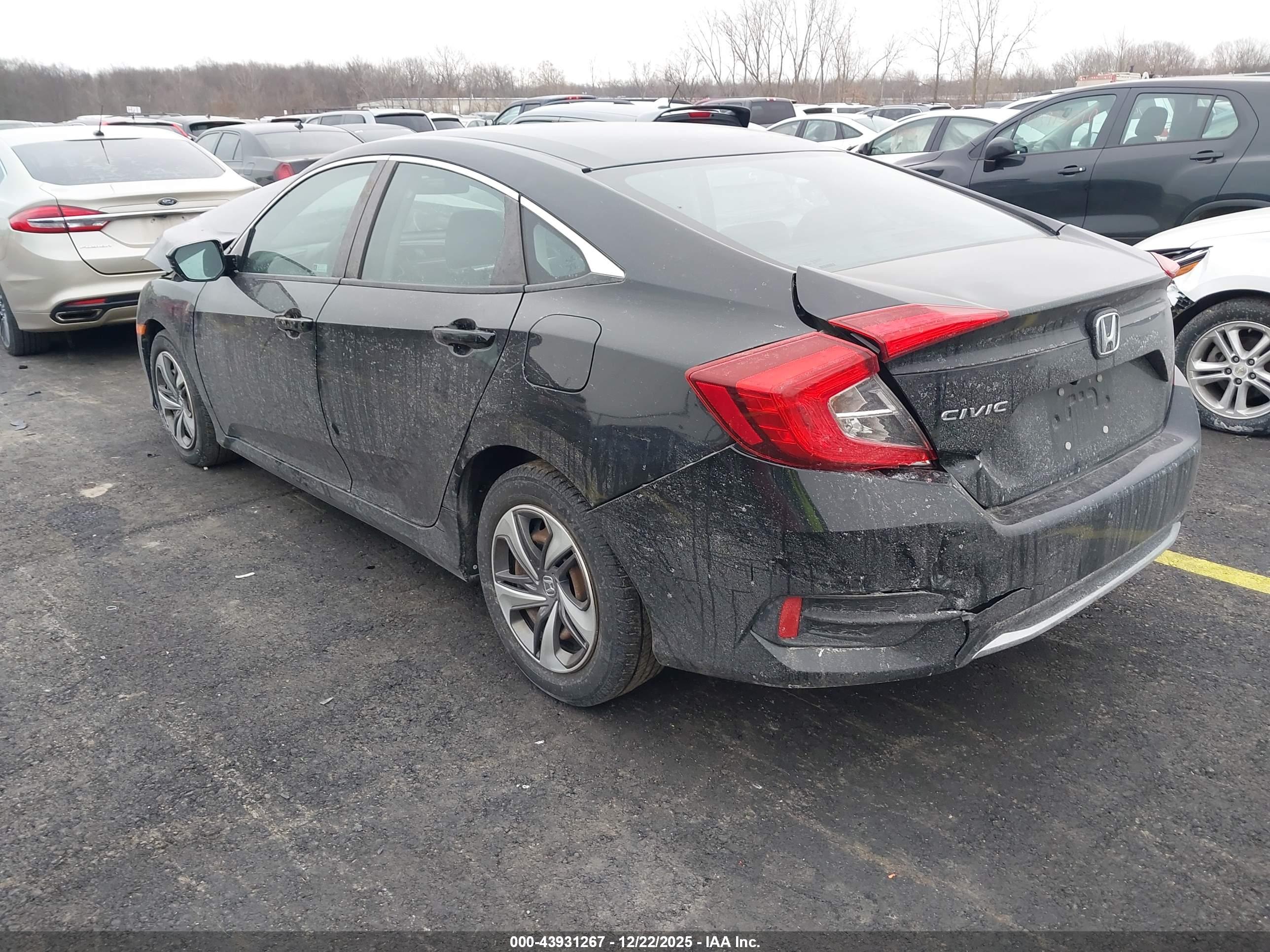 HONDA CIVIC image 3