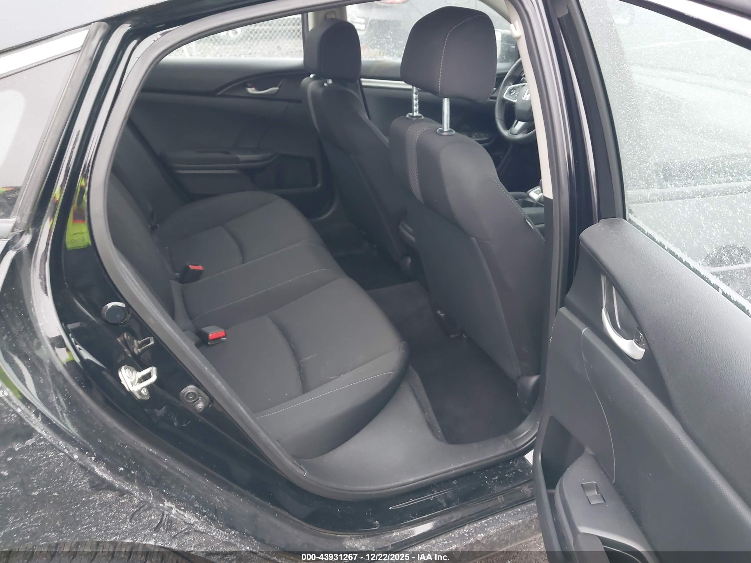 HONDA CIVIC image 8
