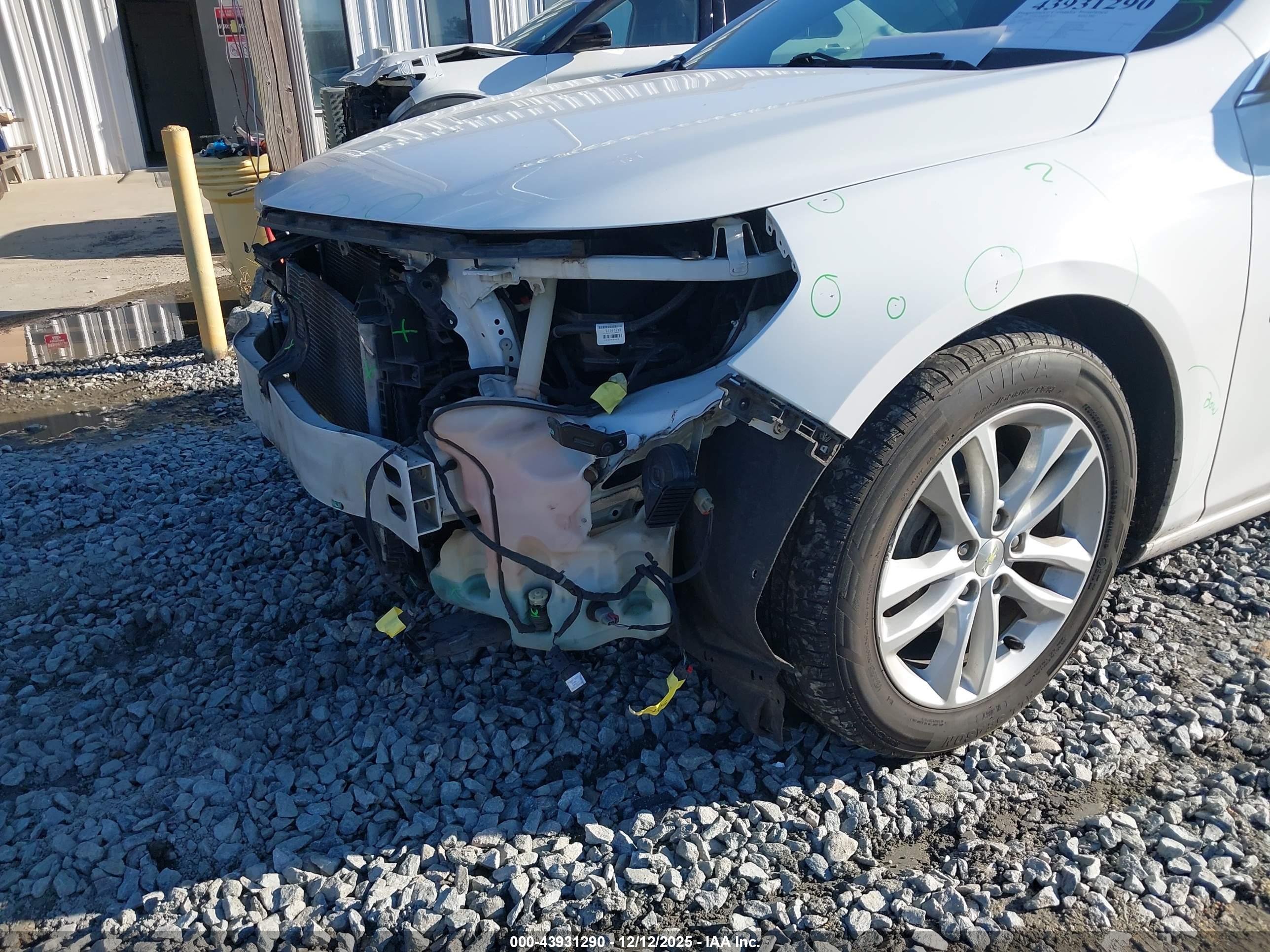 CHEVROLET MALIBU image 6