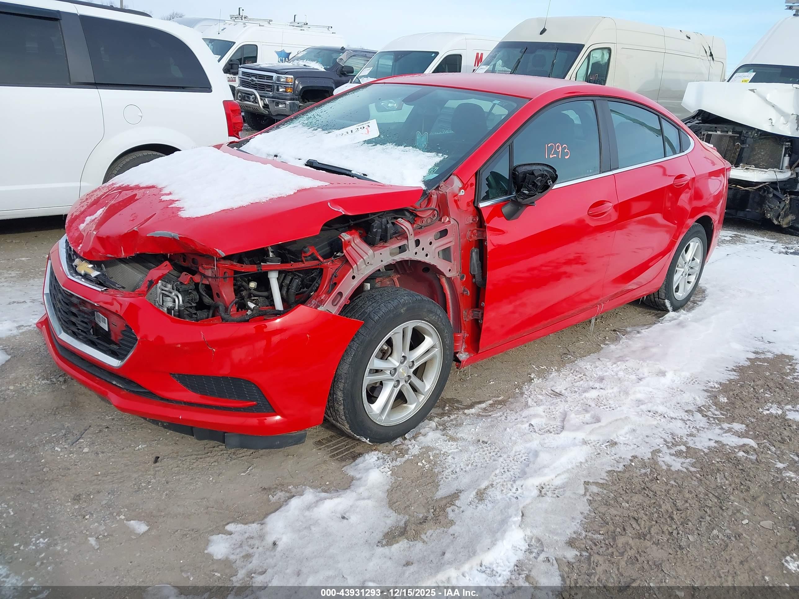 CHEVROLET CRUZE image 2