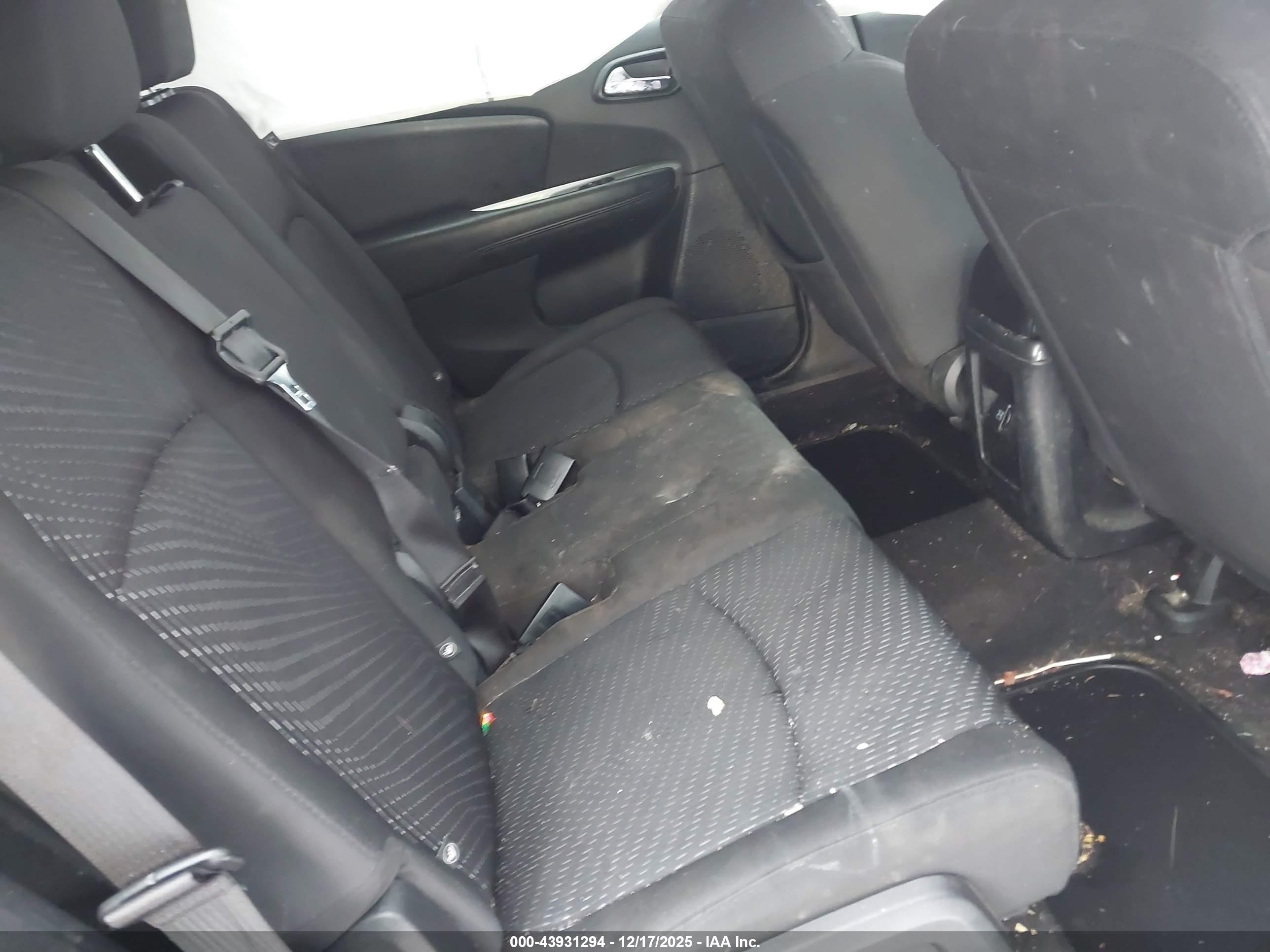 DODGE JOURNEY image 8