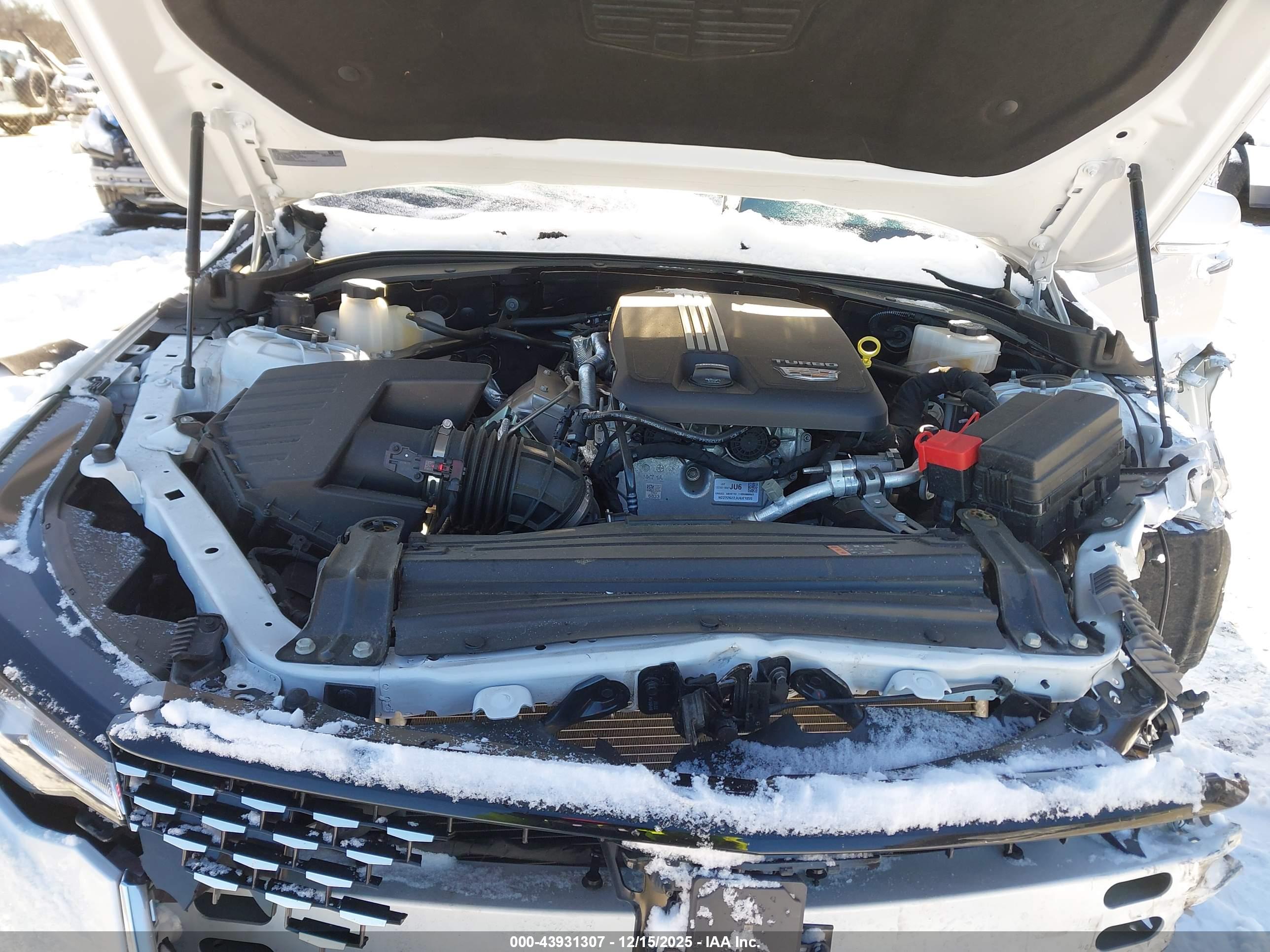 CADILLAC CT4 image 10