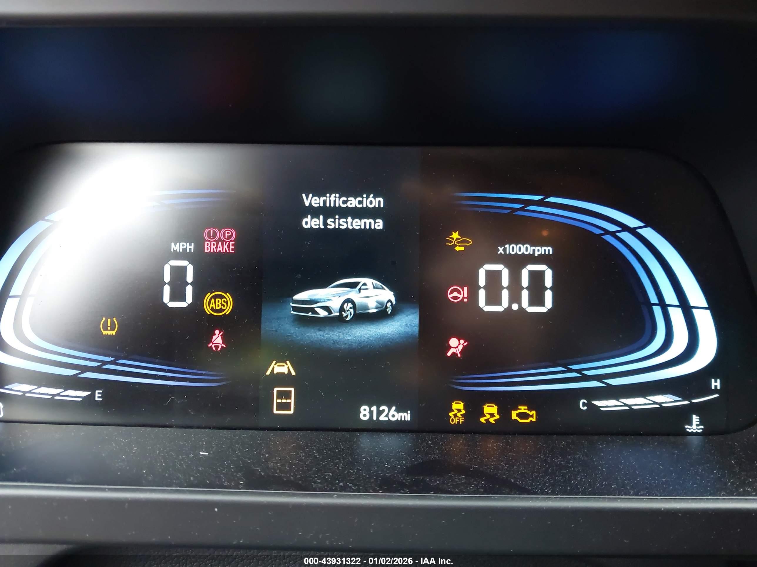 HYUNDAI ELANTRA image 7