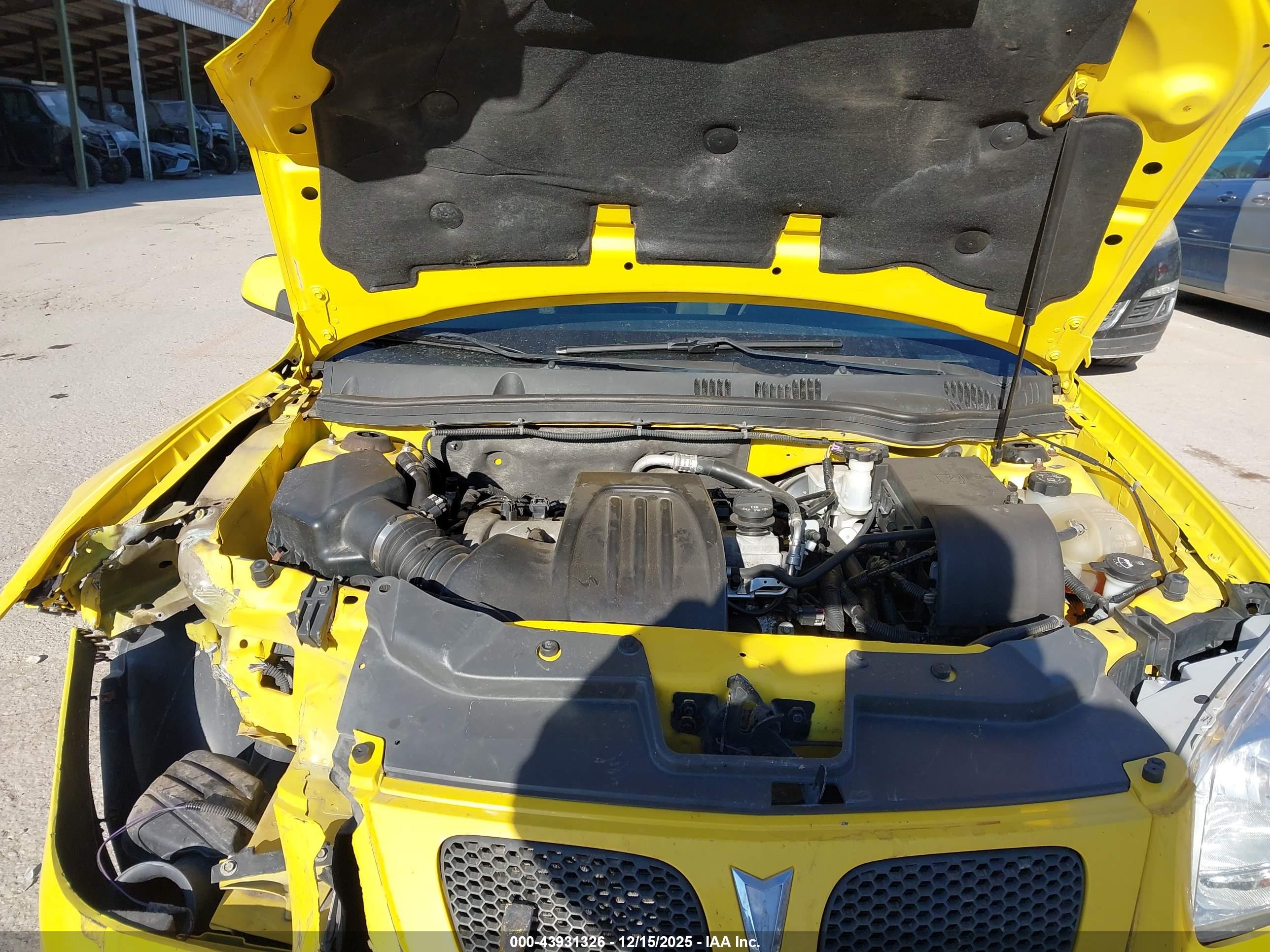 PONTIAC G5 image 10