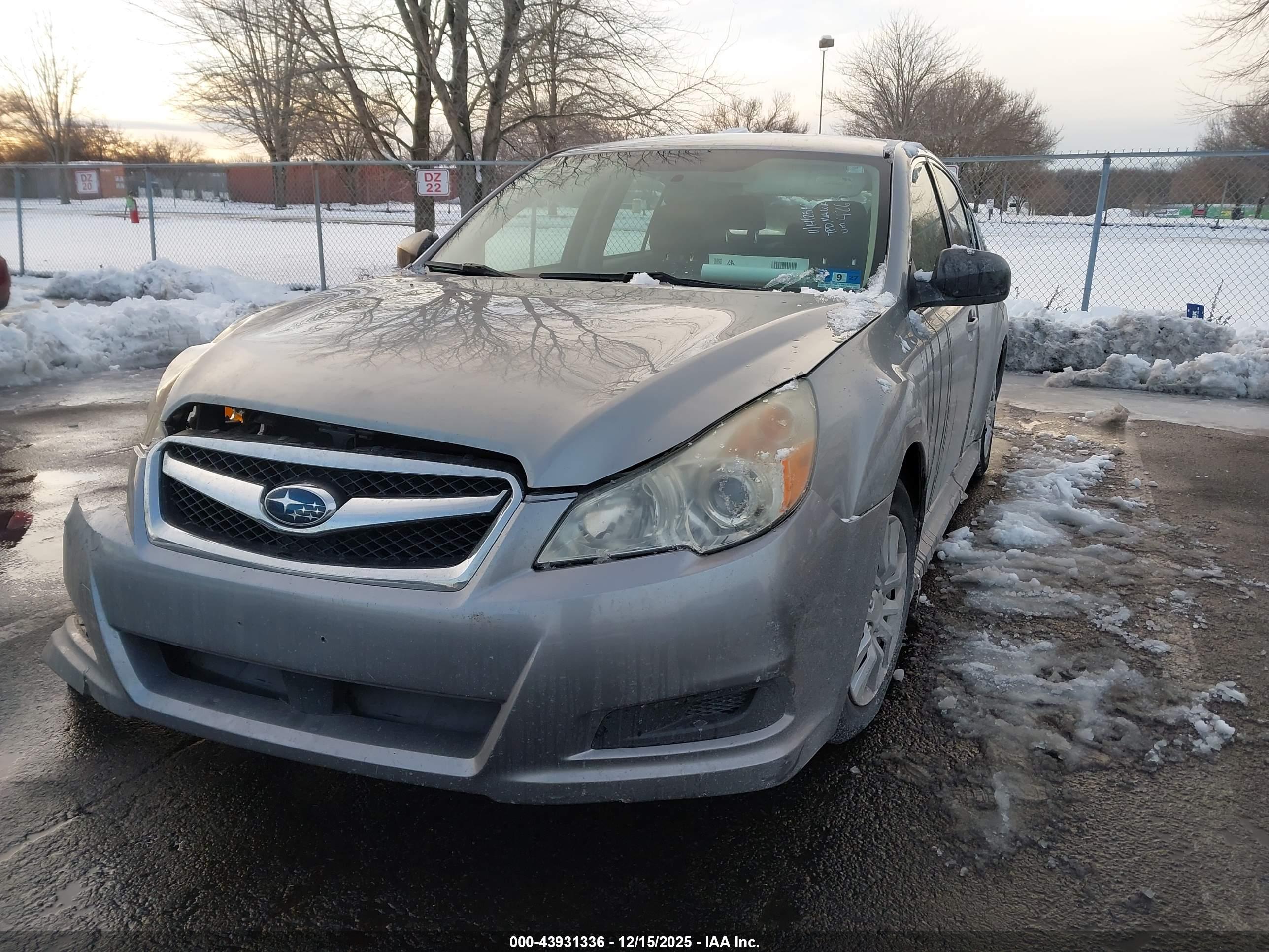 SUBARU LEGACY image 2