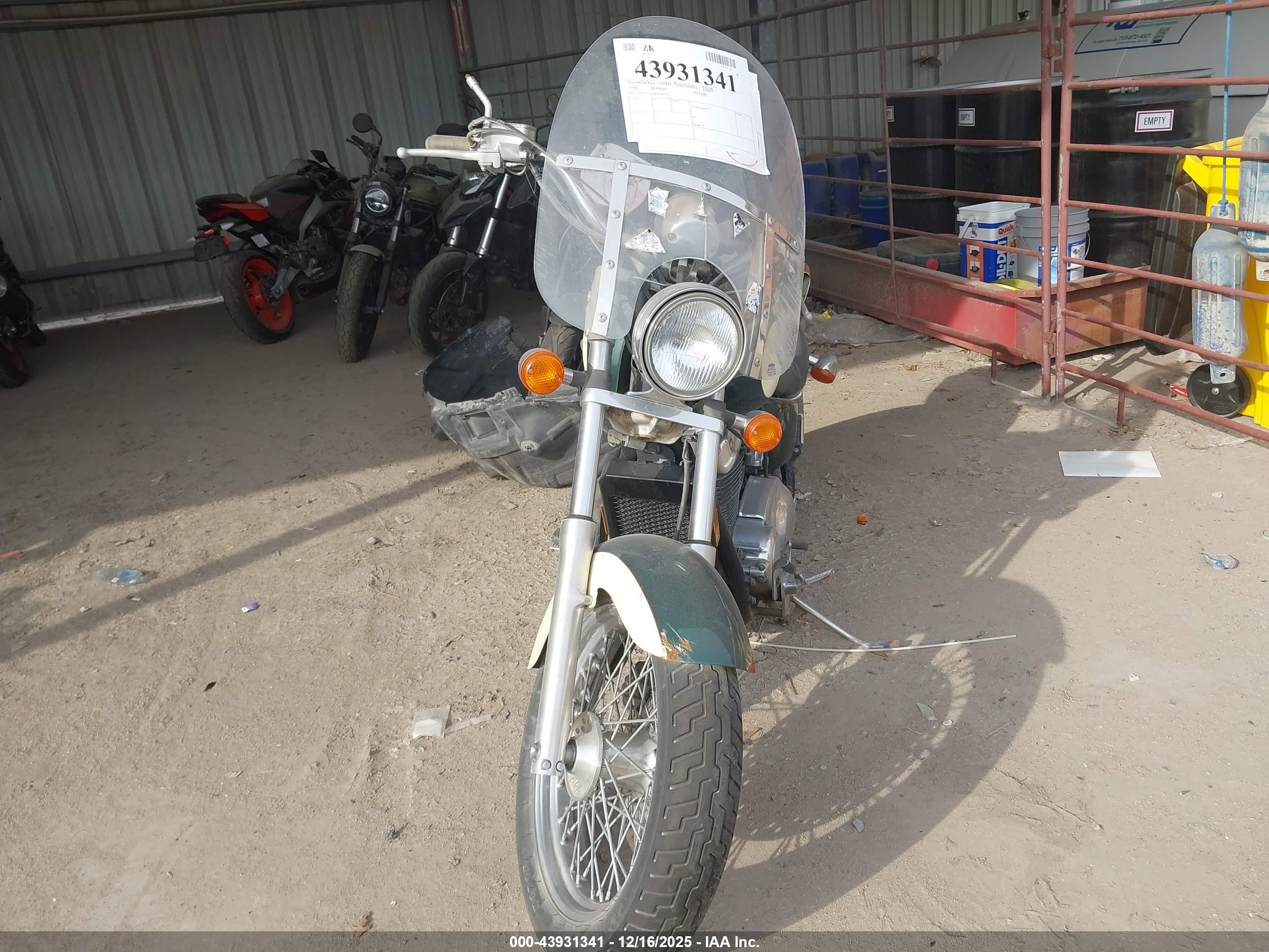 HONDA VT1100 image 5