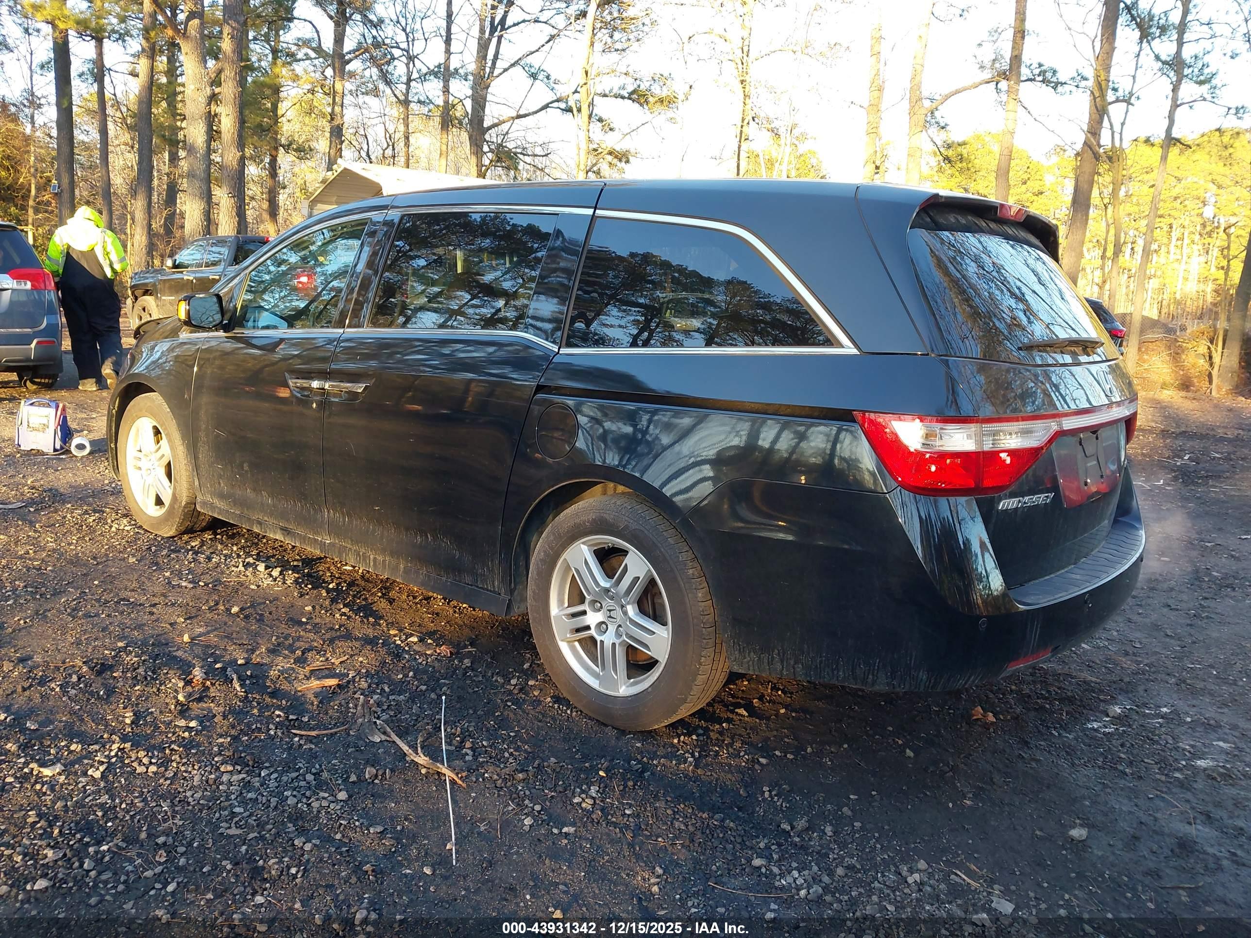 HONDA ODYSSEY image 3