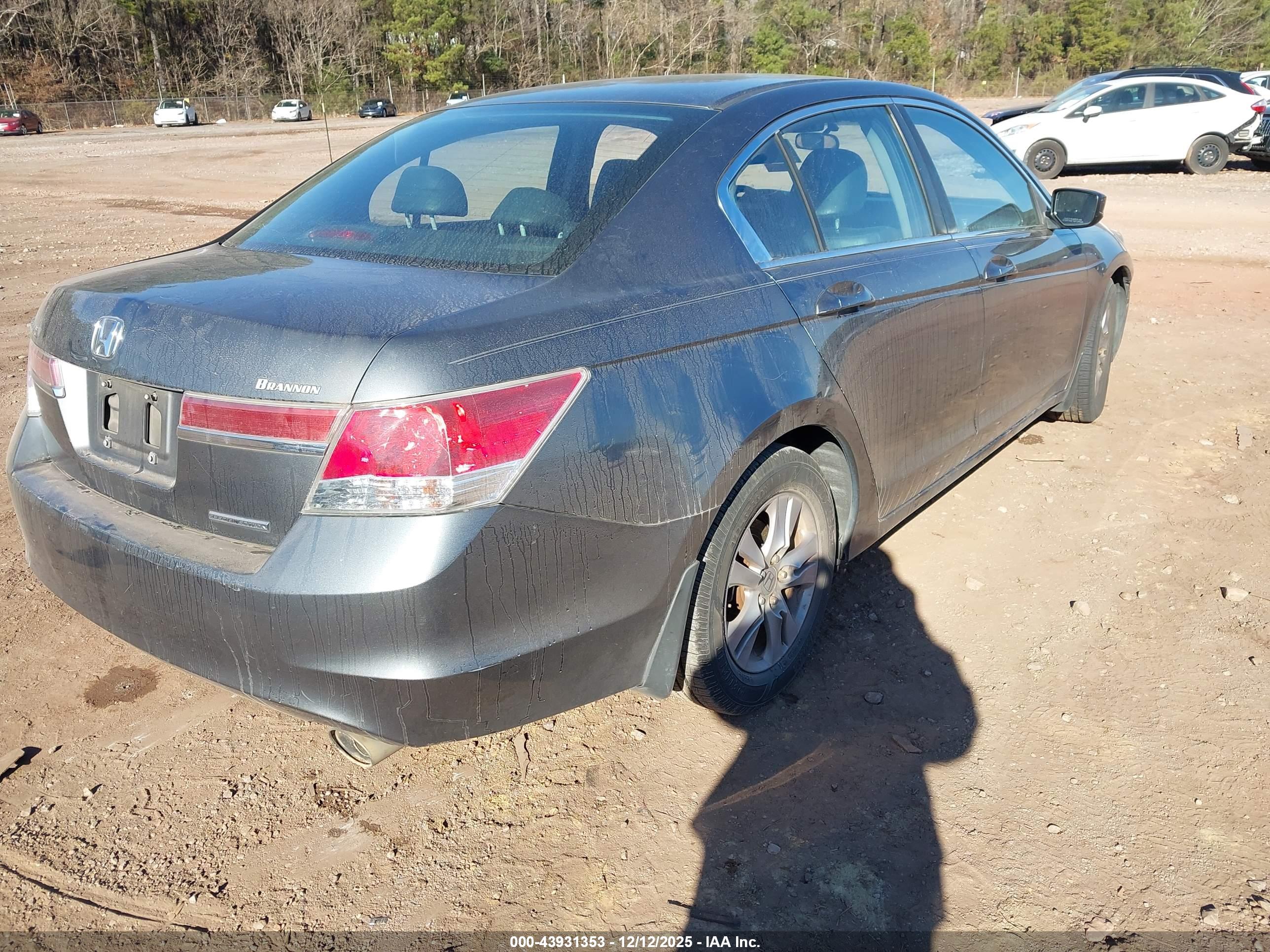 HONDA ACCORD image 4