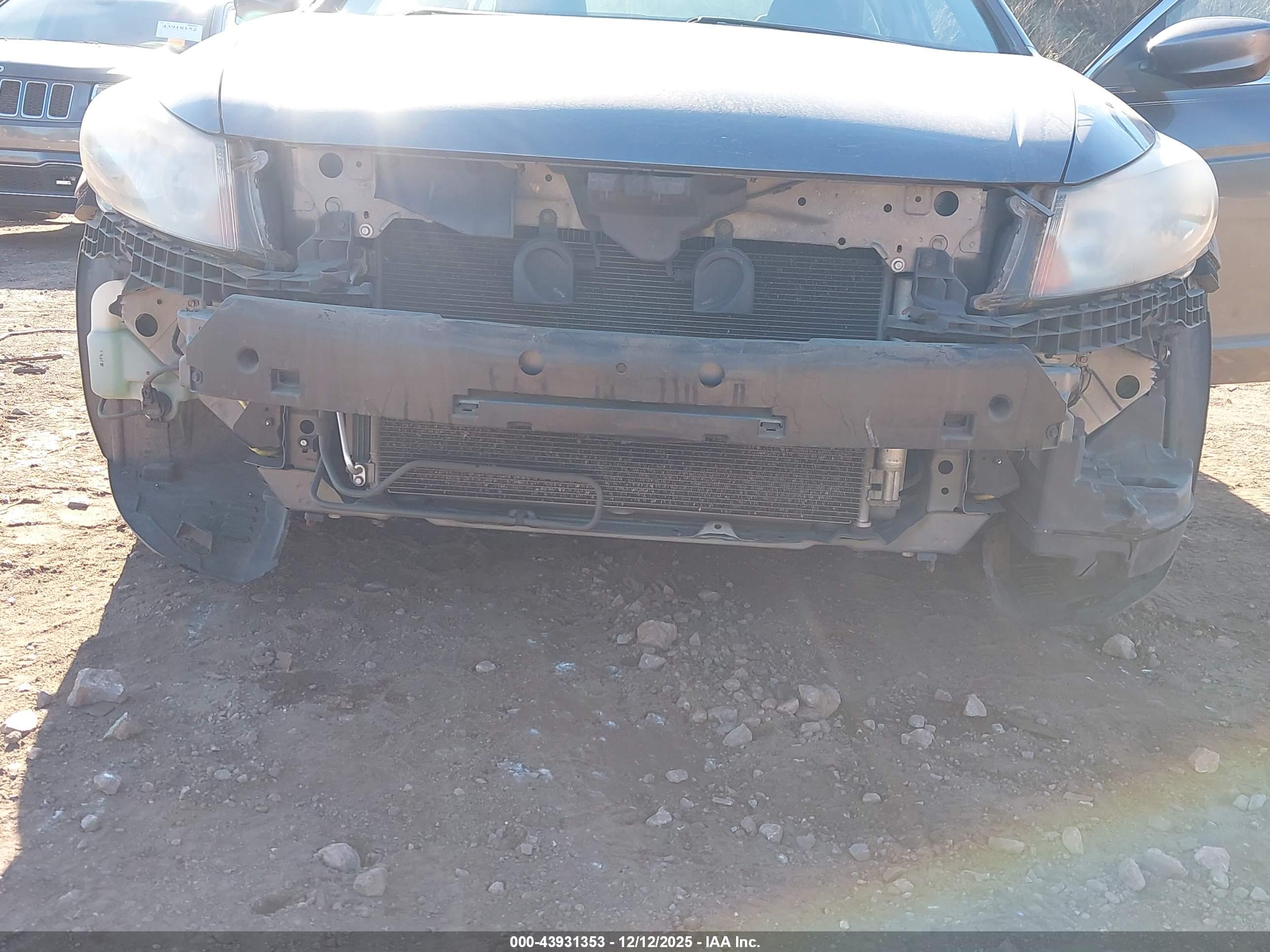 HONDA ACCORD image 6