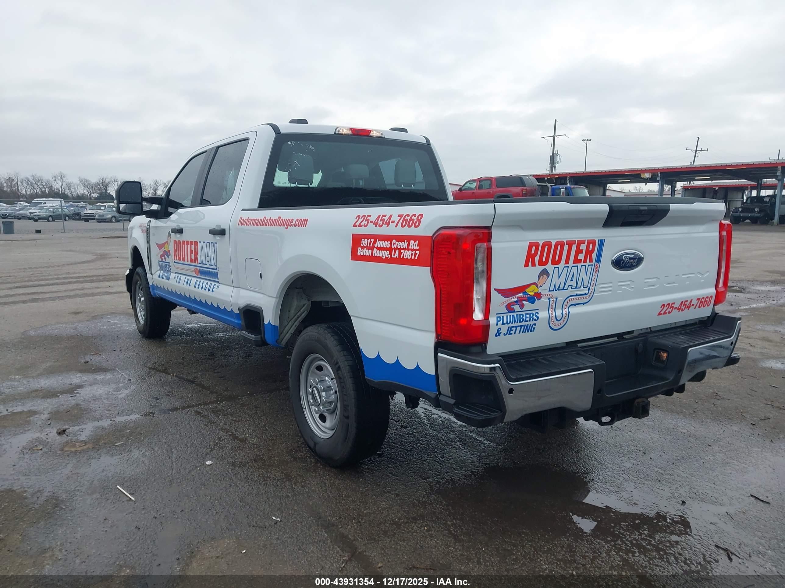 FORD F-250 image 3