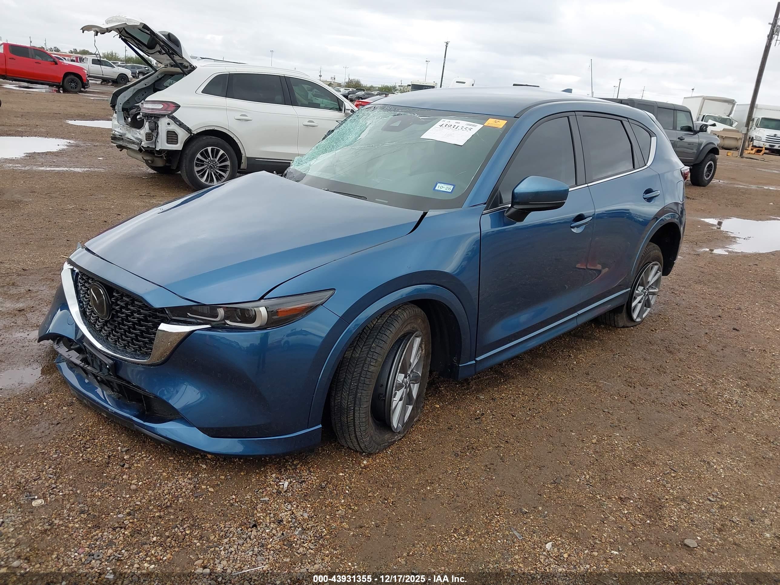MAZDA CX-5 image 2