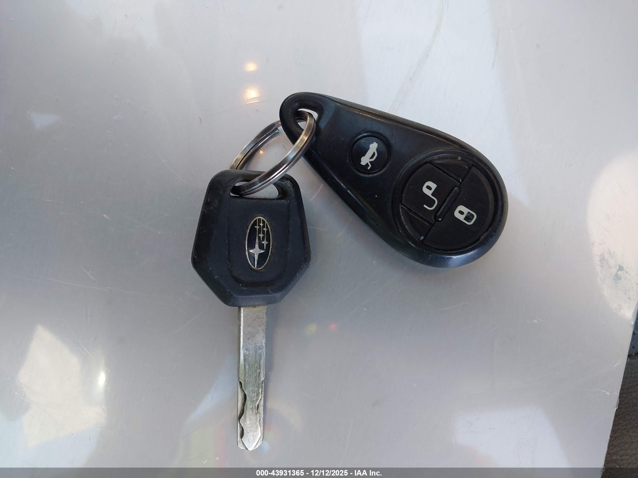 SUBARU FORESTER image 11