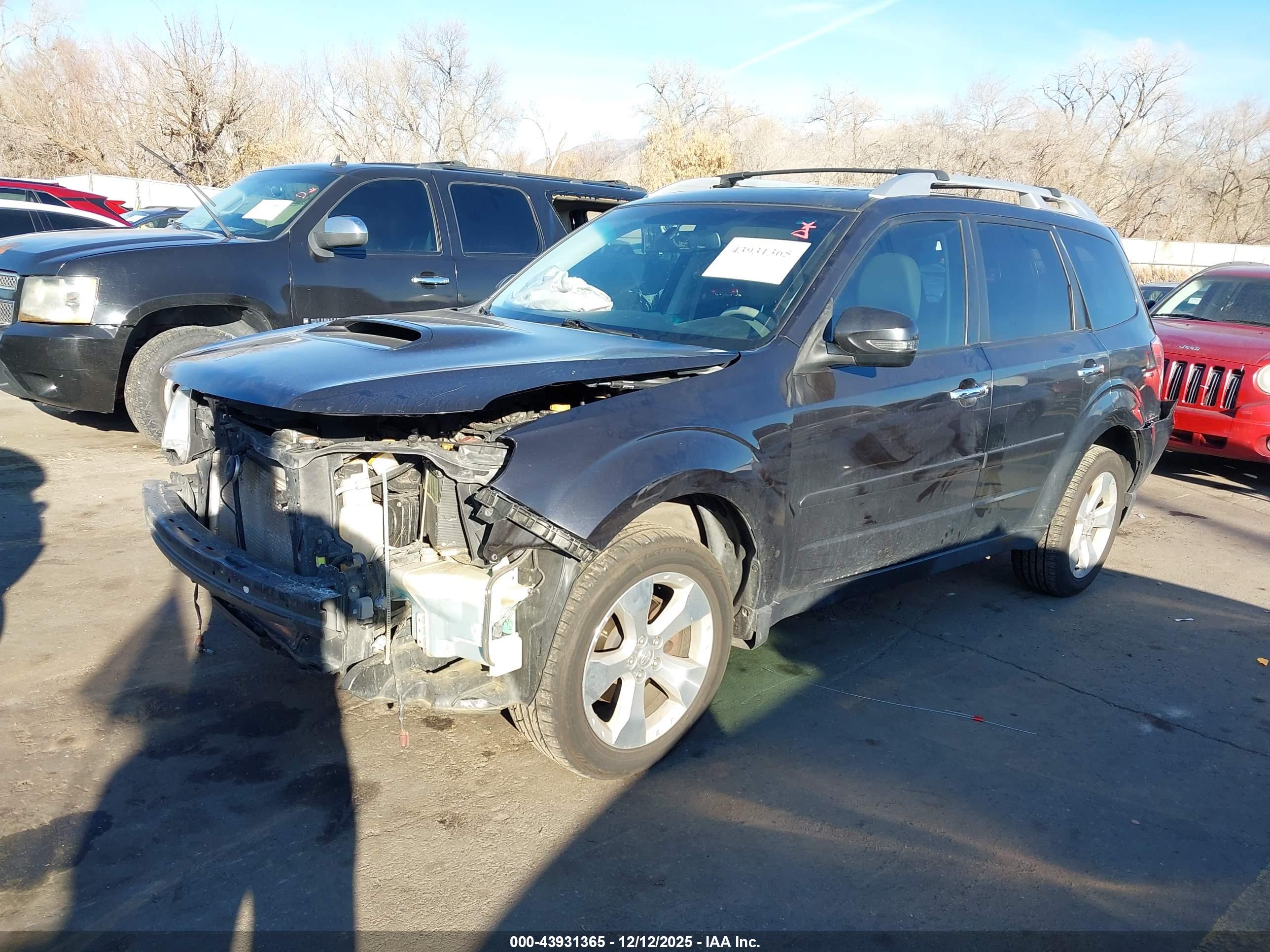 SUBARU FORESTER image 2
