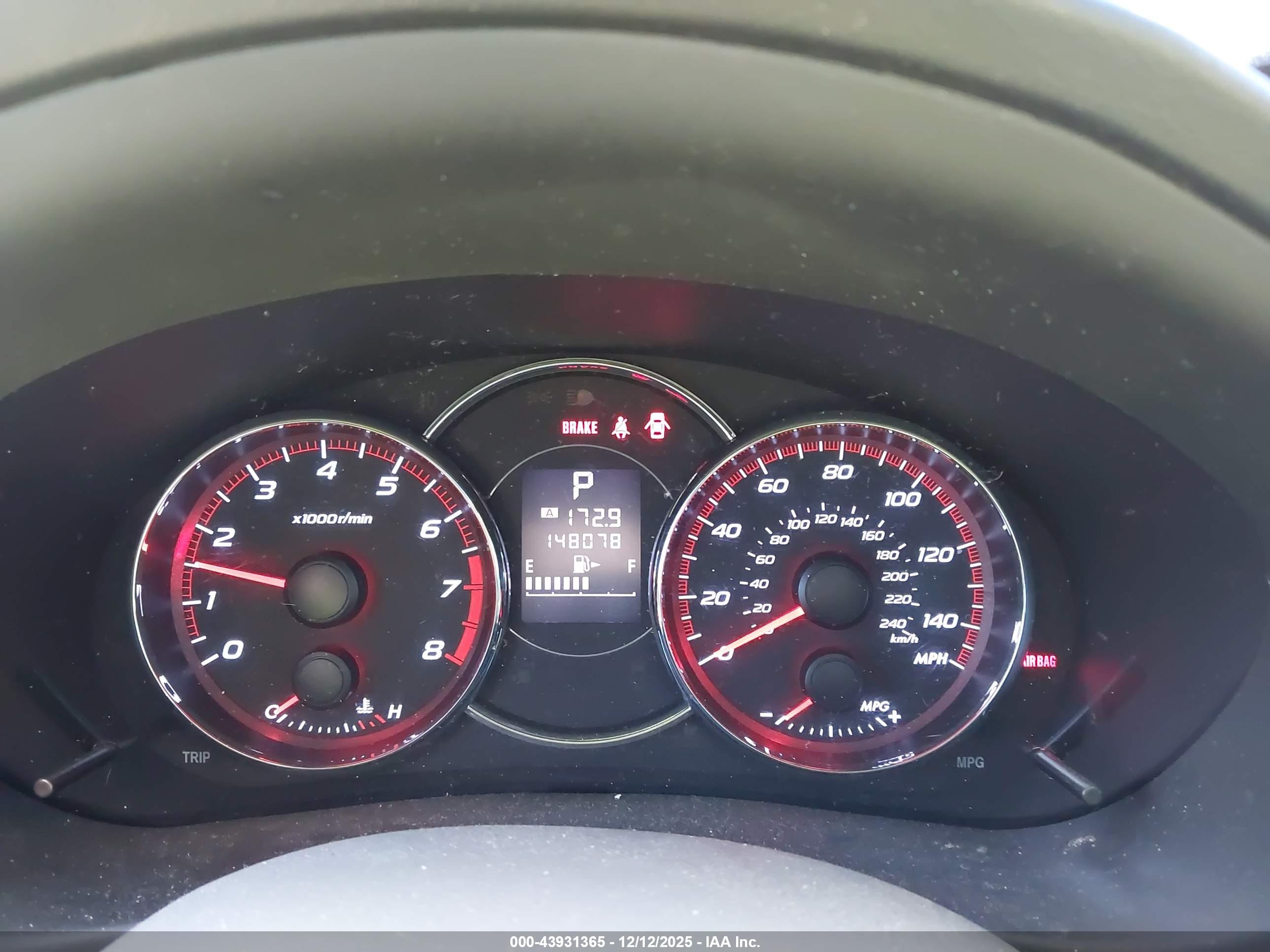 SUBARU FORESTER image 7