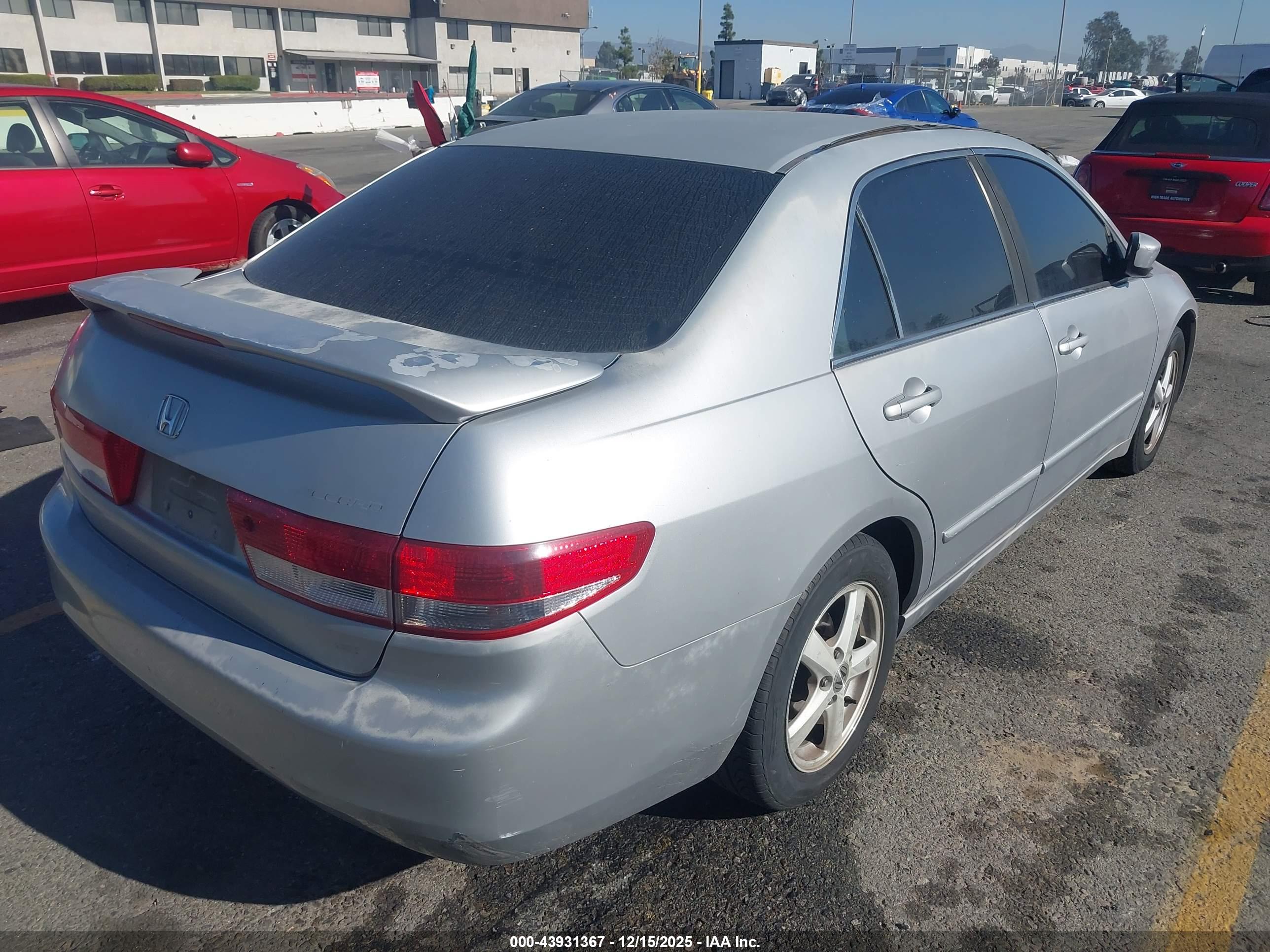 HONDA ACCORD image 4
