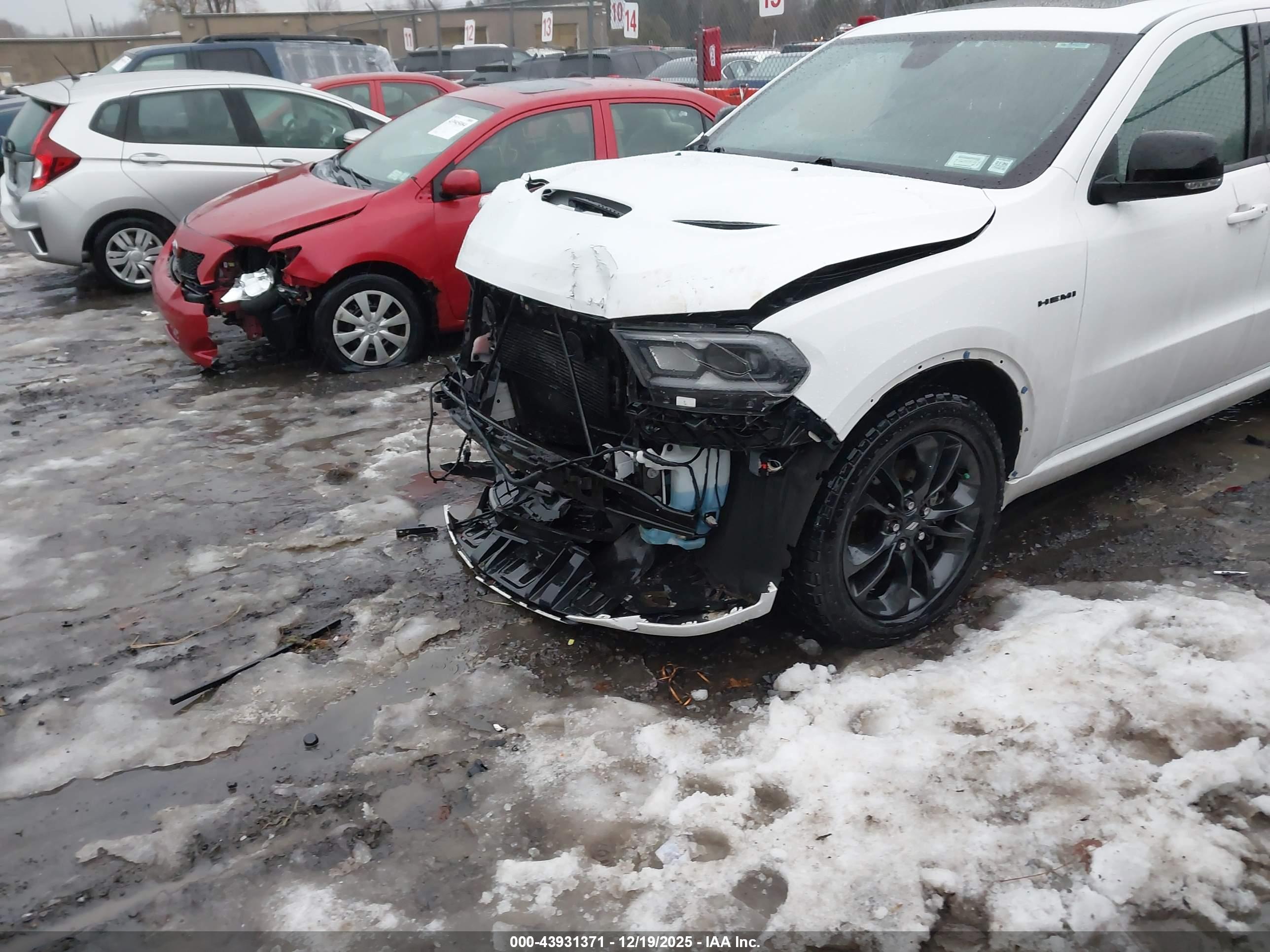 DODGE DURANGO image 6