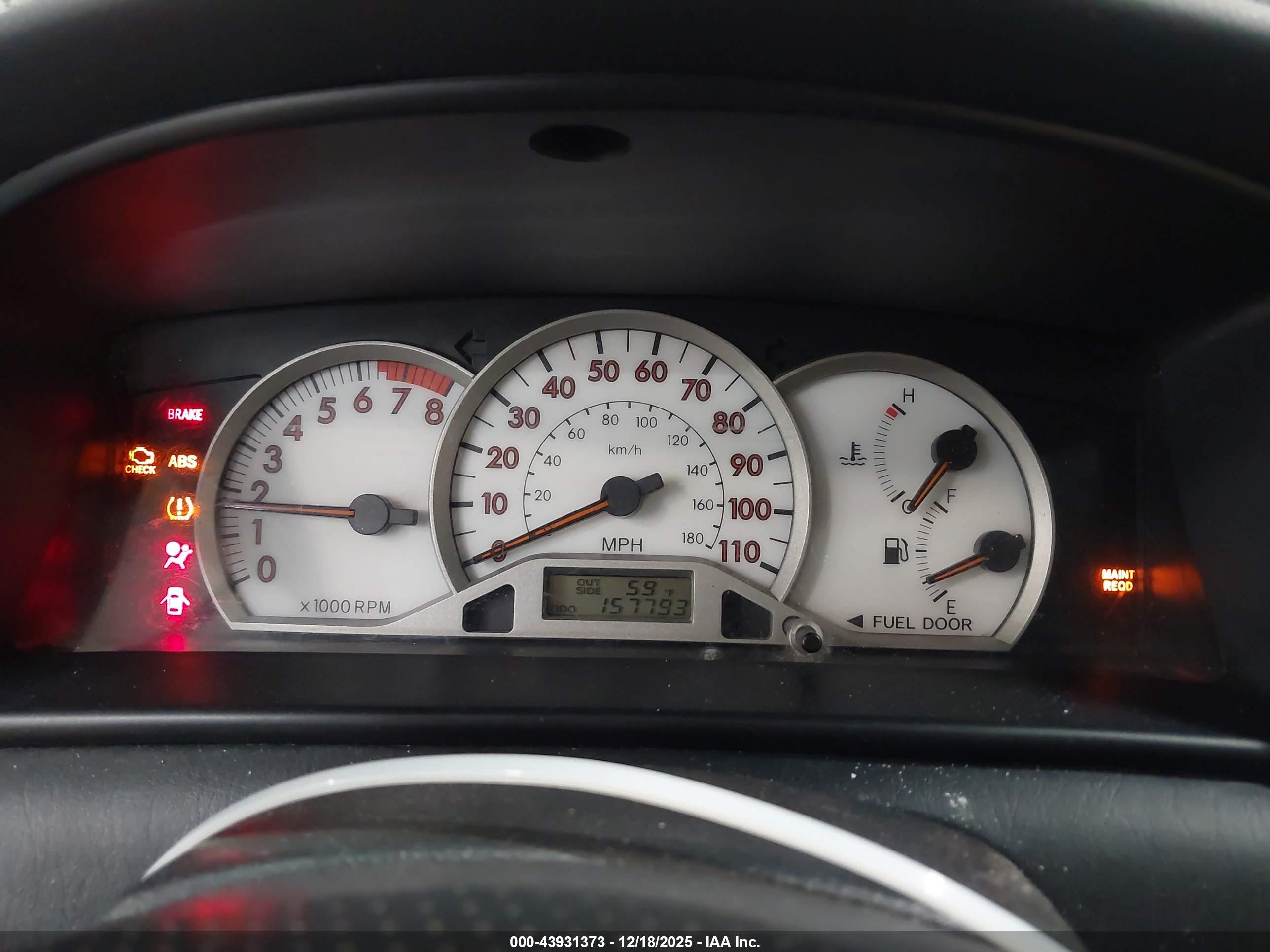 TOYOTA COROLLA image 7