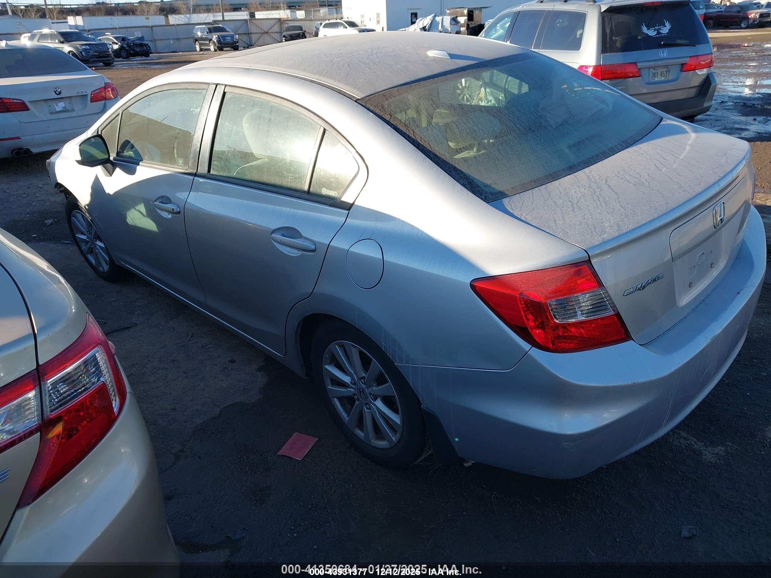 HONDA CIVIC image 3