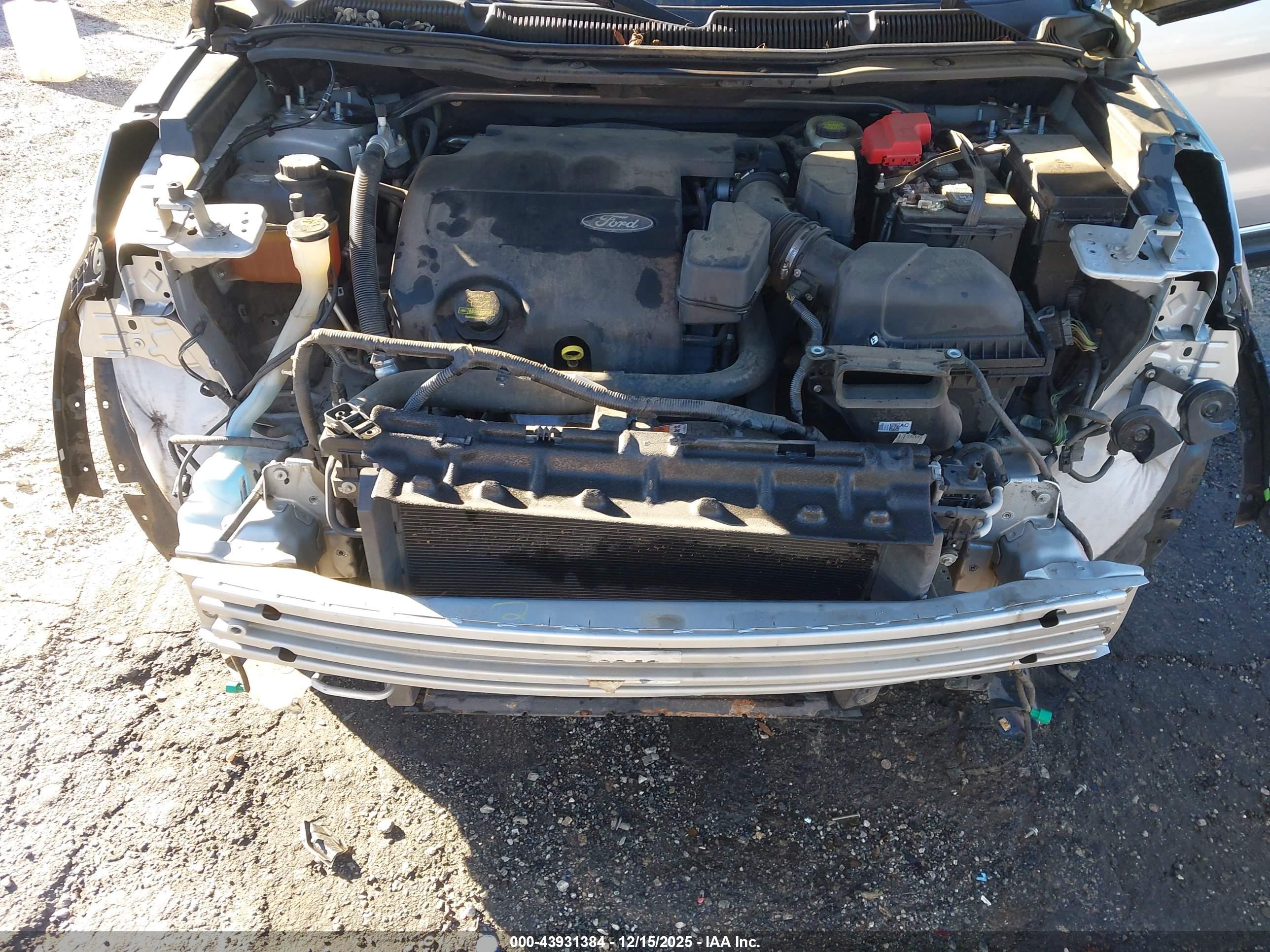 FORD EXPLORER image 10