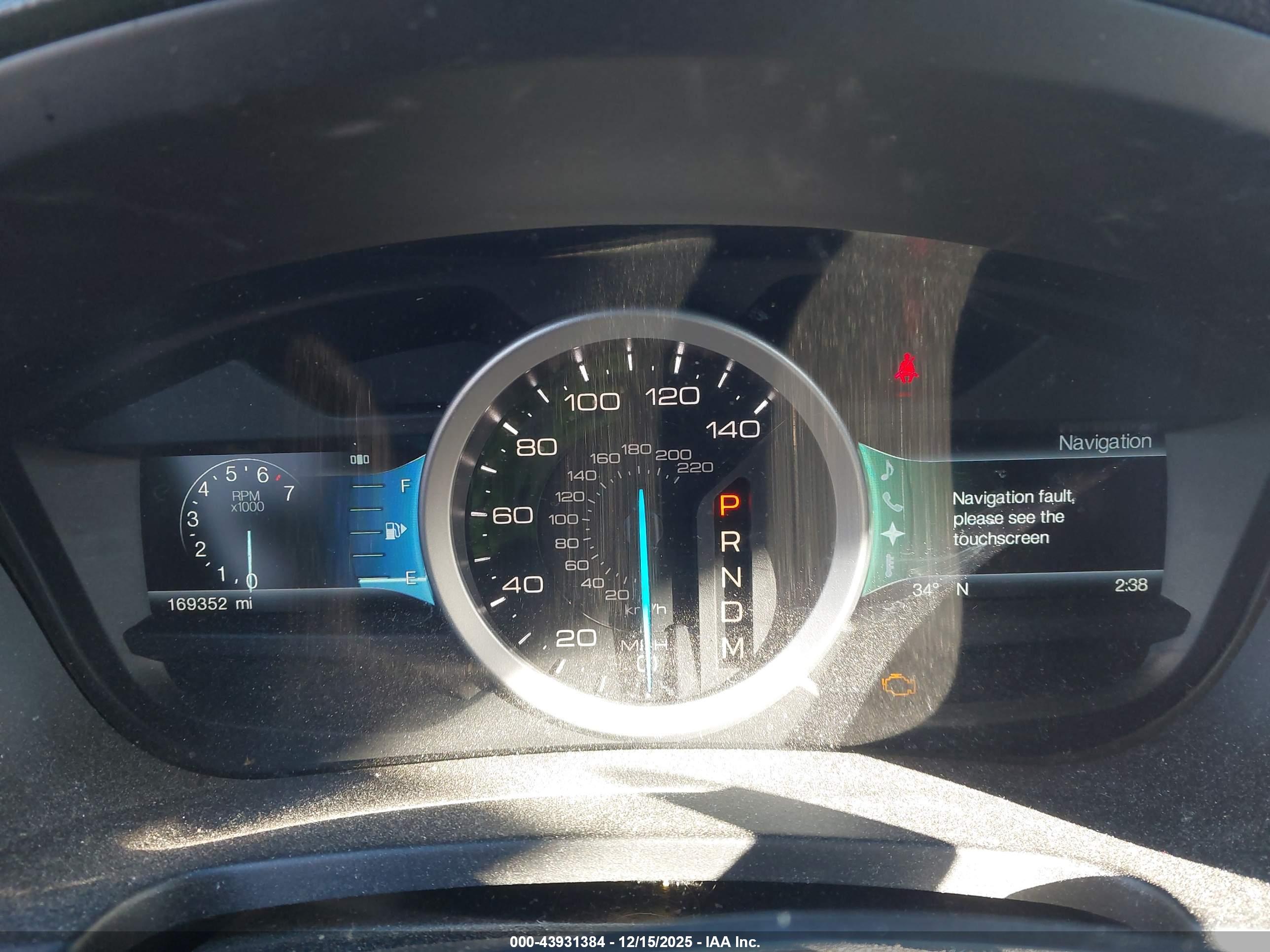 FORD EXPLORER image 7