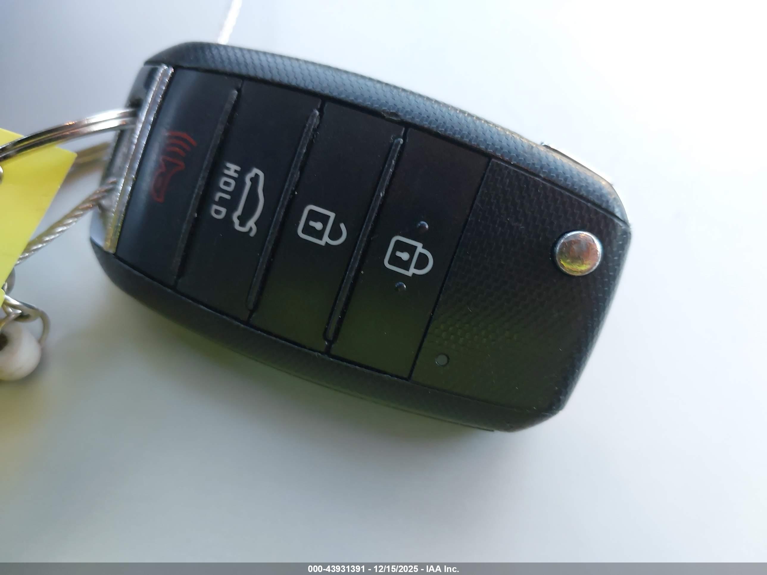 KIA OPTIMA image 11