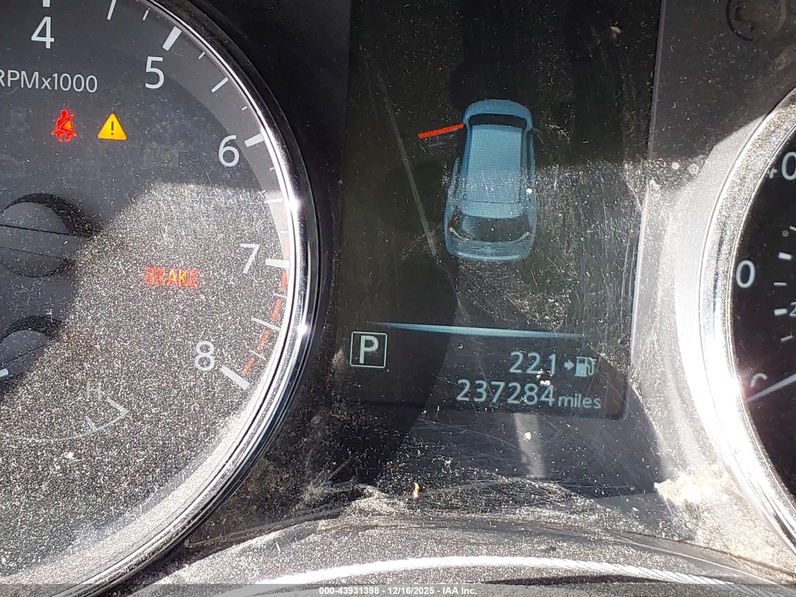 NISSAN ROGUE image 7
