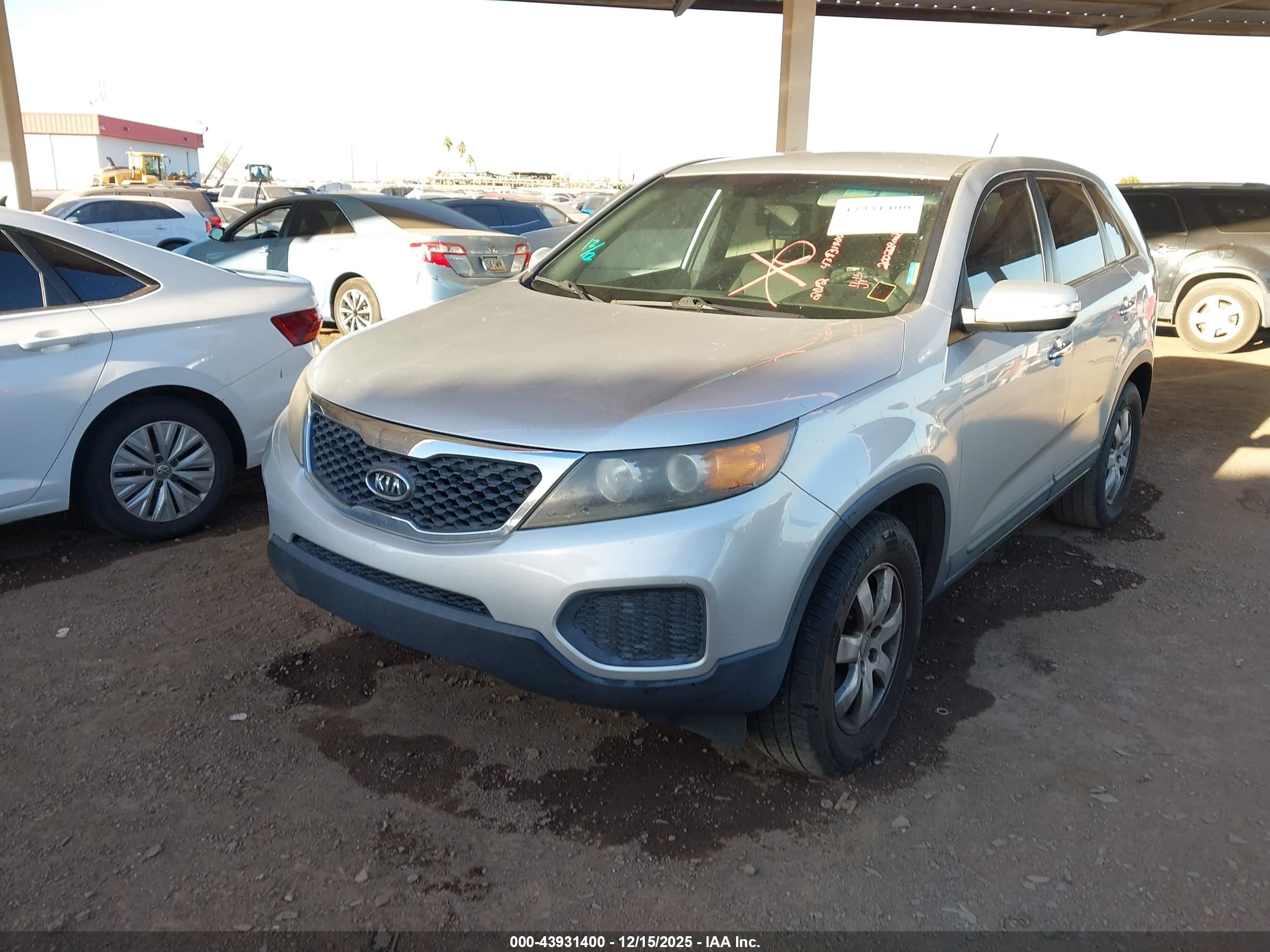 KIA SORENTO image 2