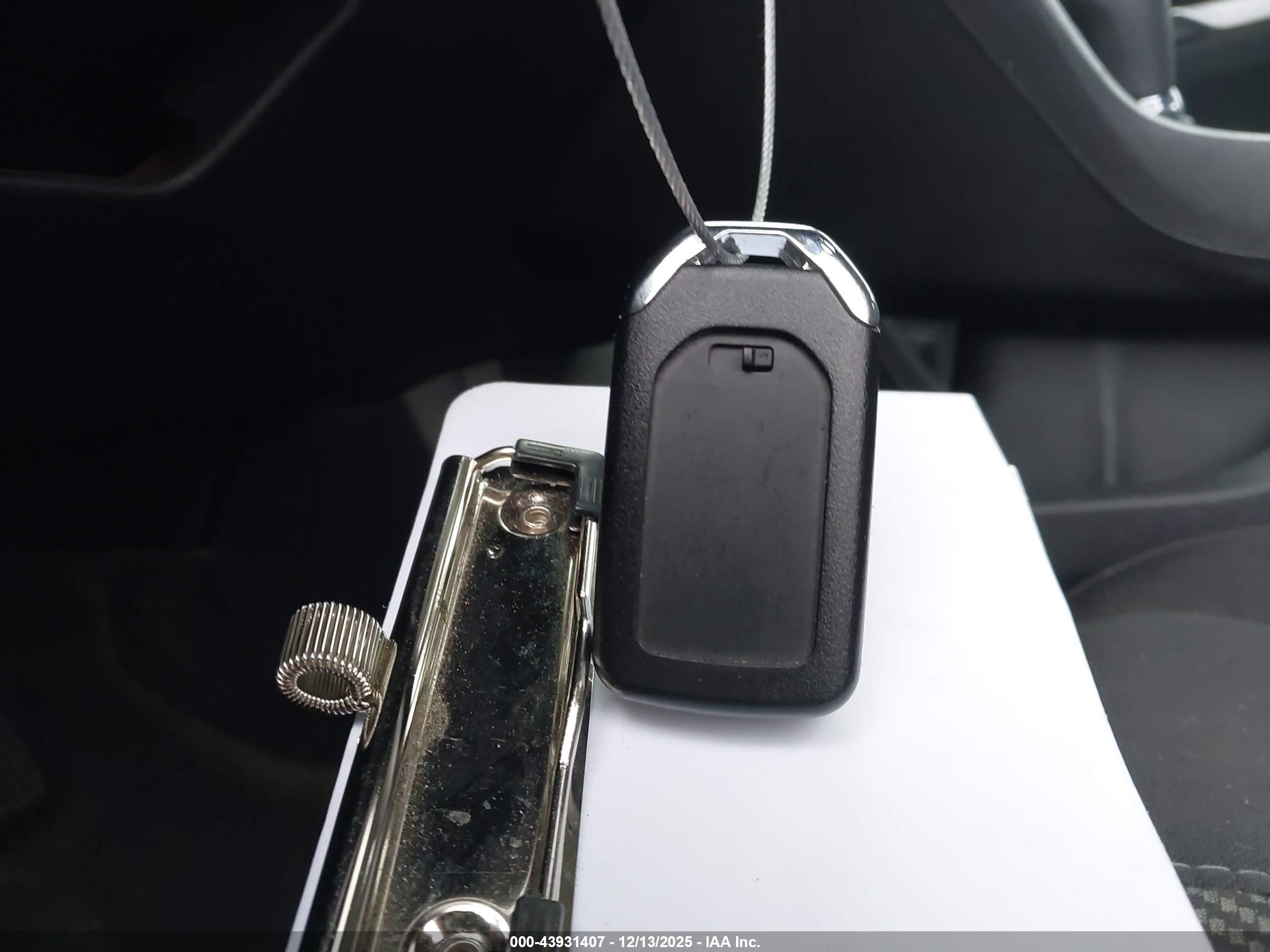 HONDA CIVIC image 11