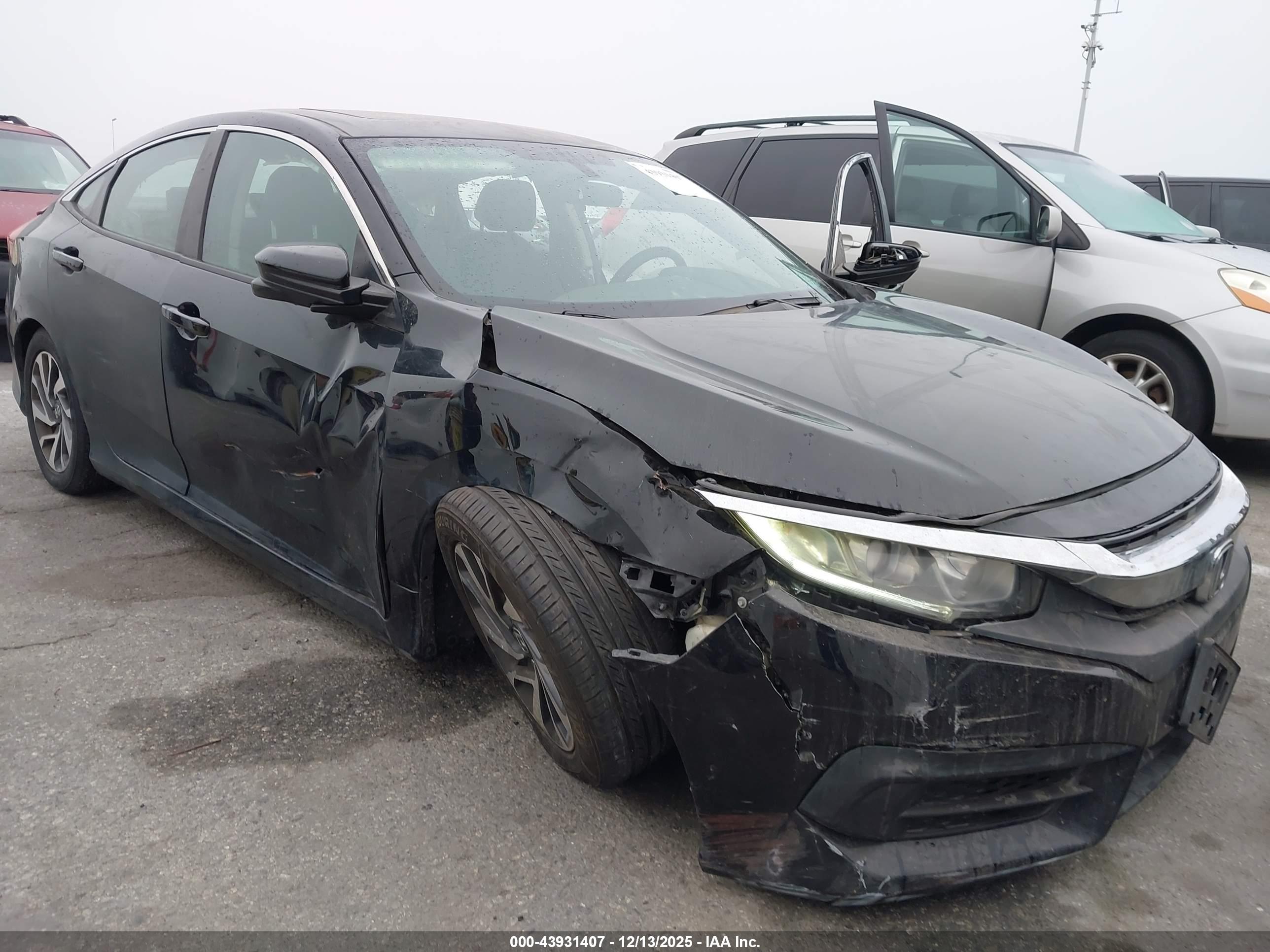 HONDA CIVIC image 6
