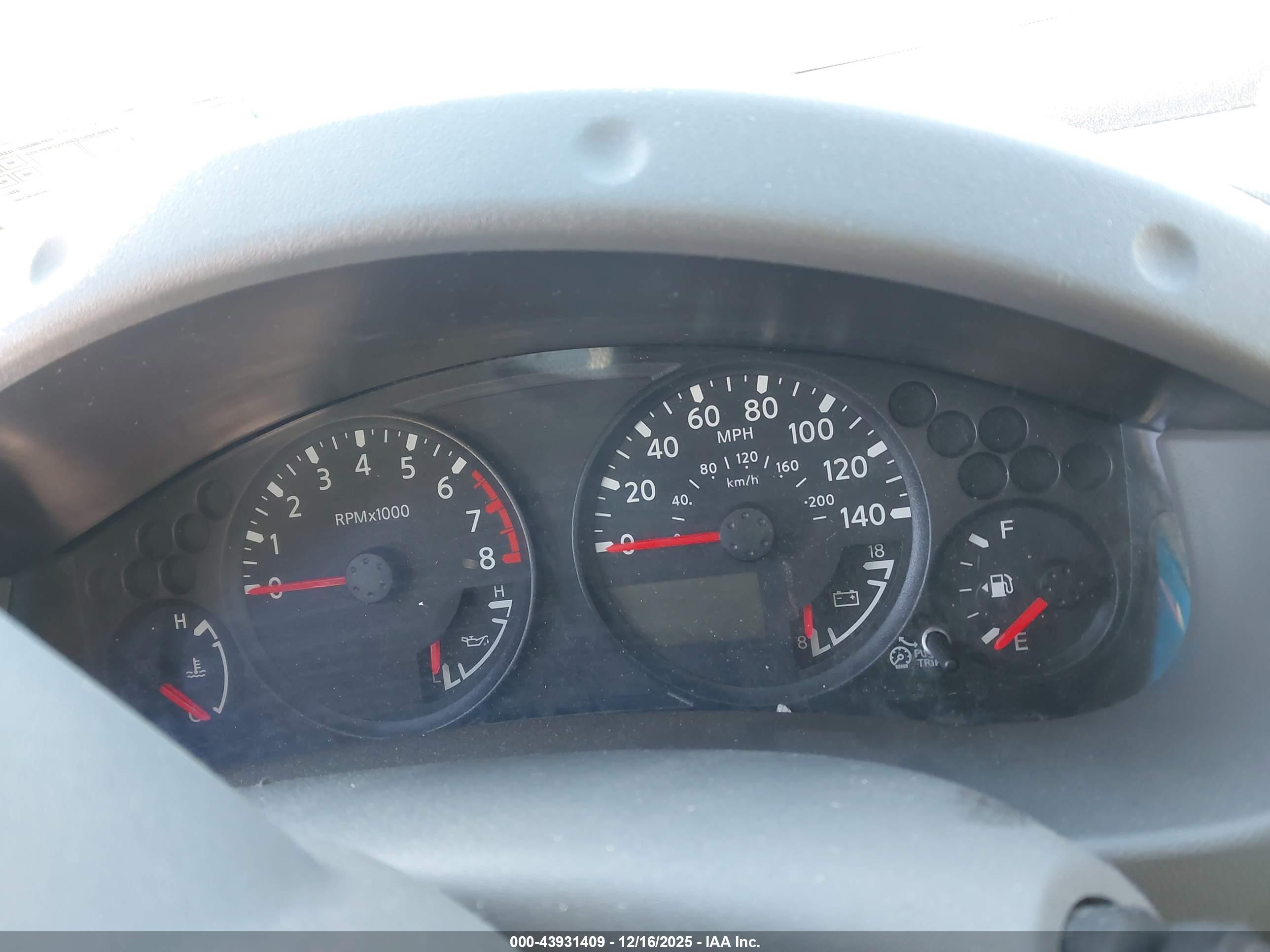 NISSAN FRONTIER image 7