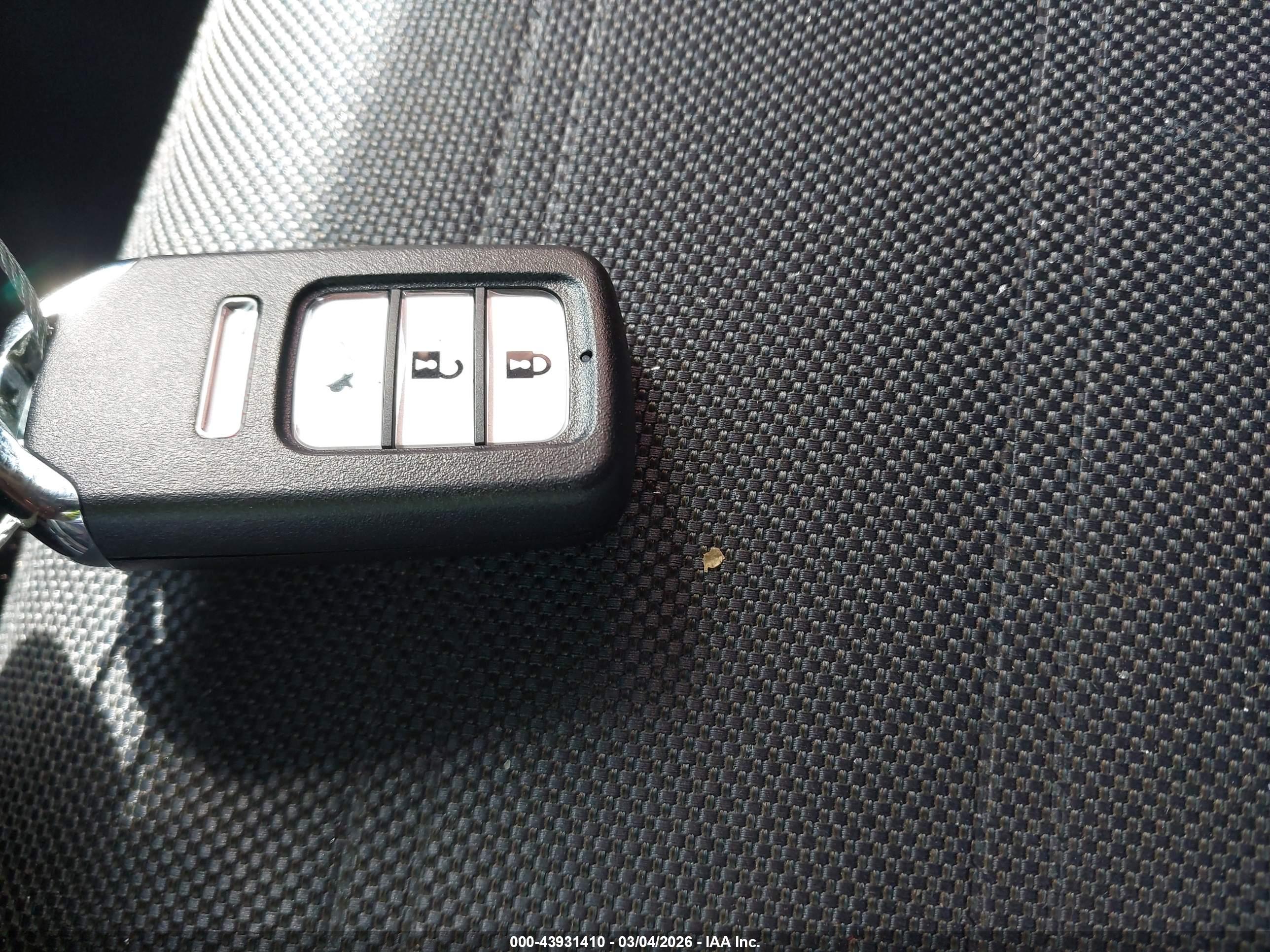 HONDA CR-V image 11