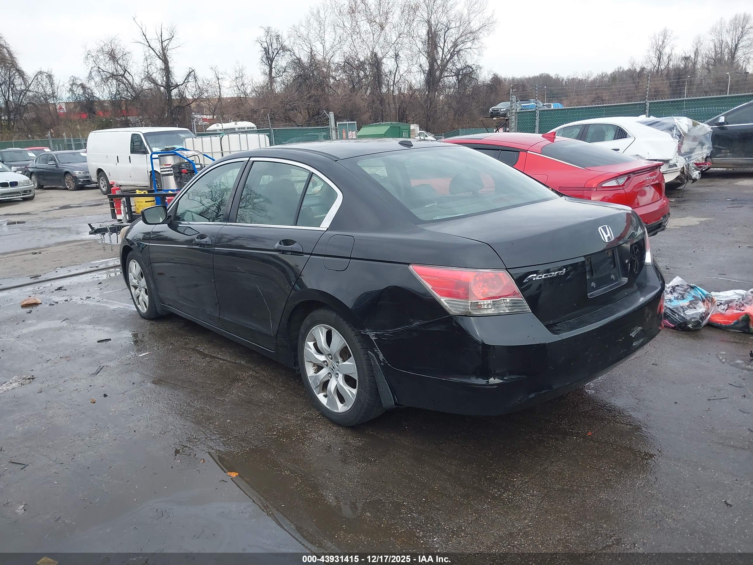 HONDA ACCORD image 3