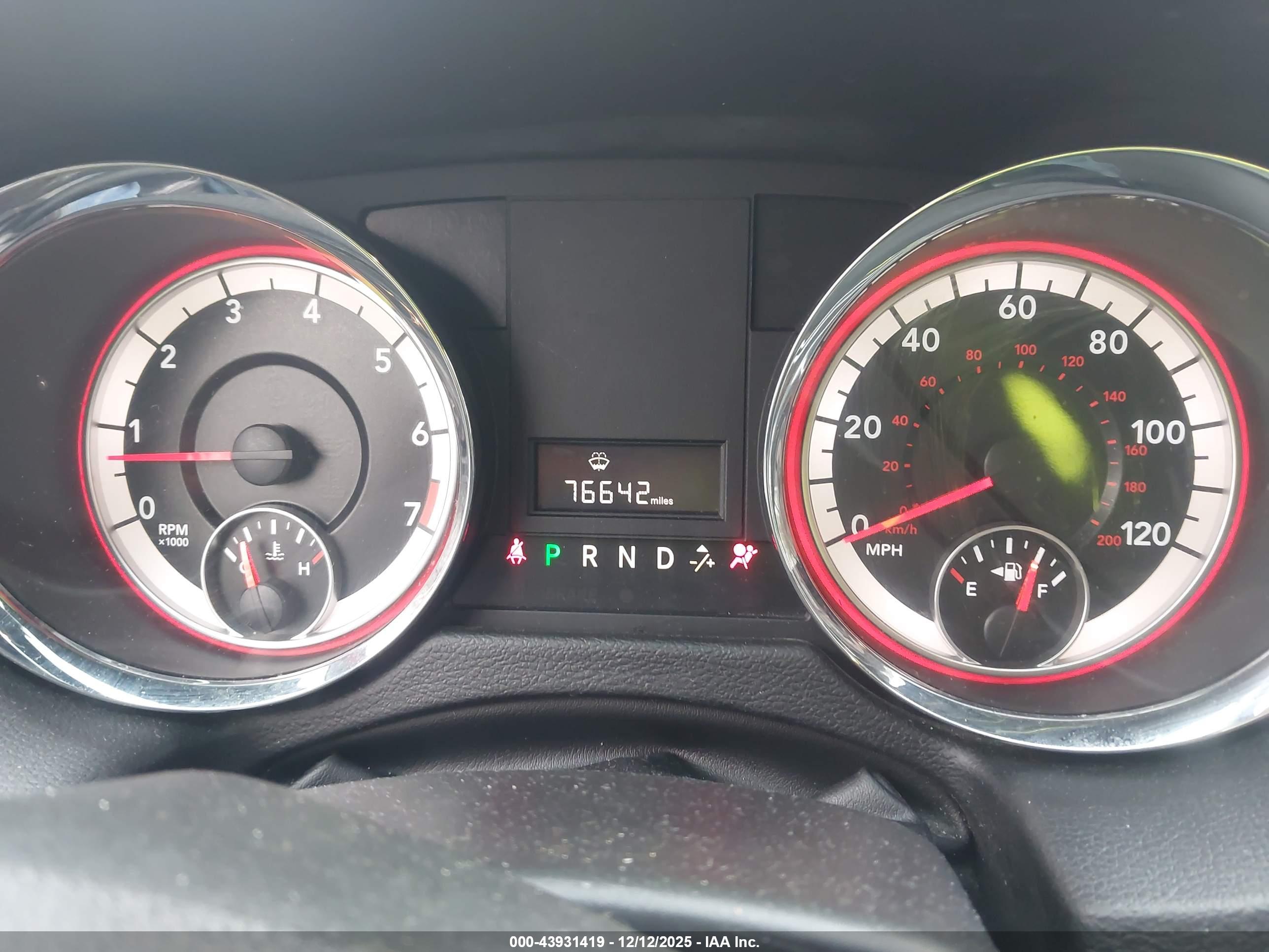 DODGE GRAND image 7