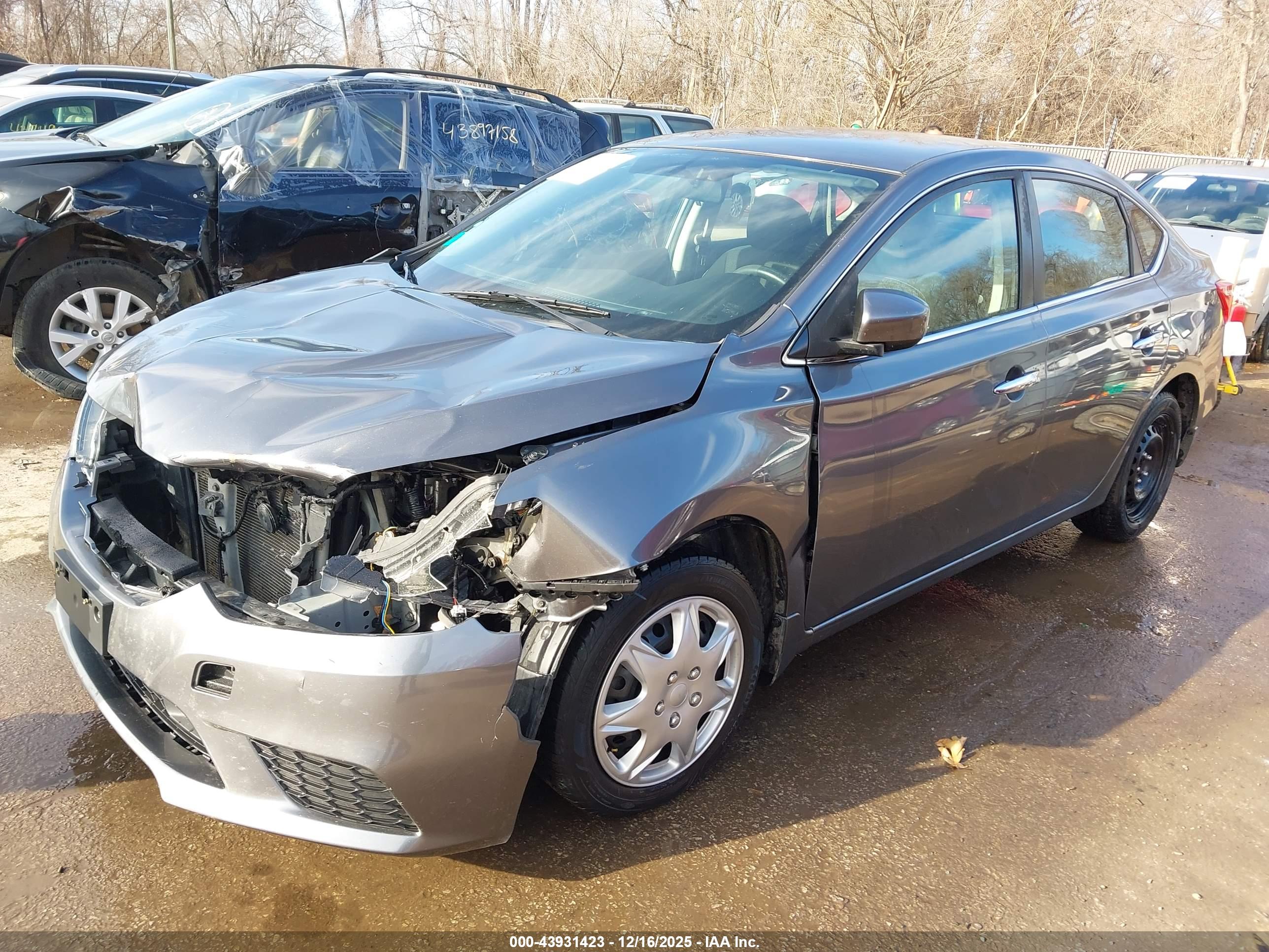 NISSAN SENTRA image 2