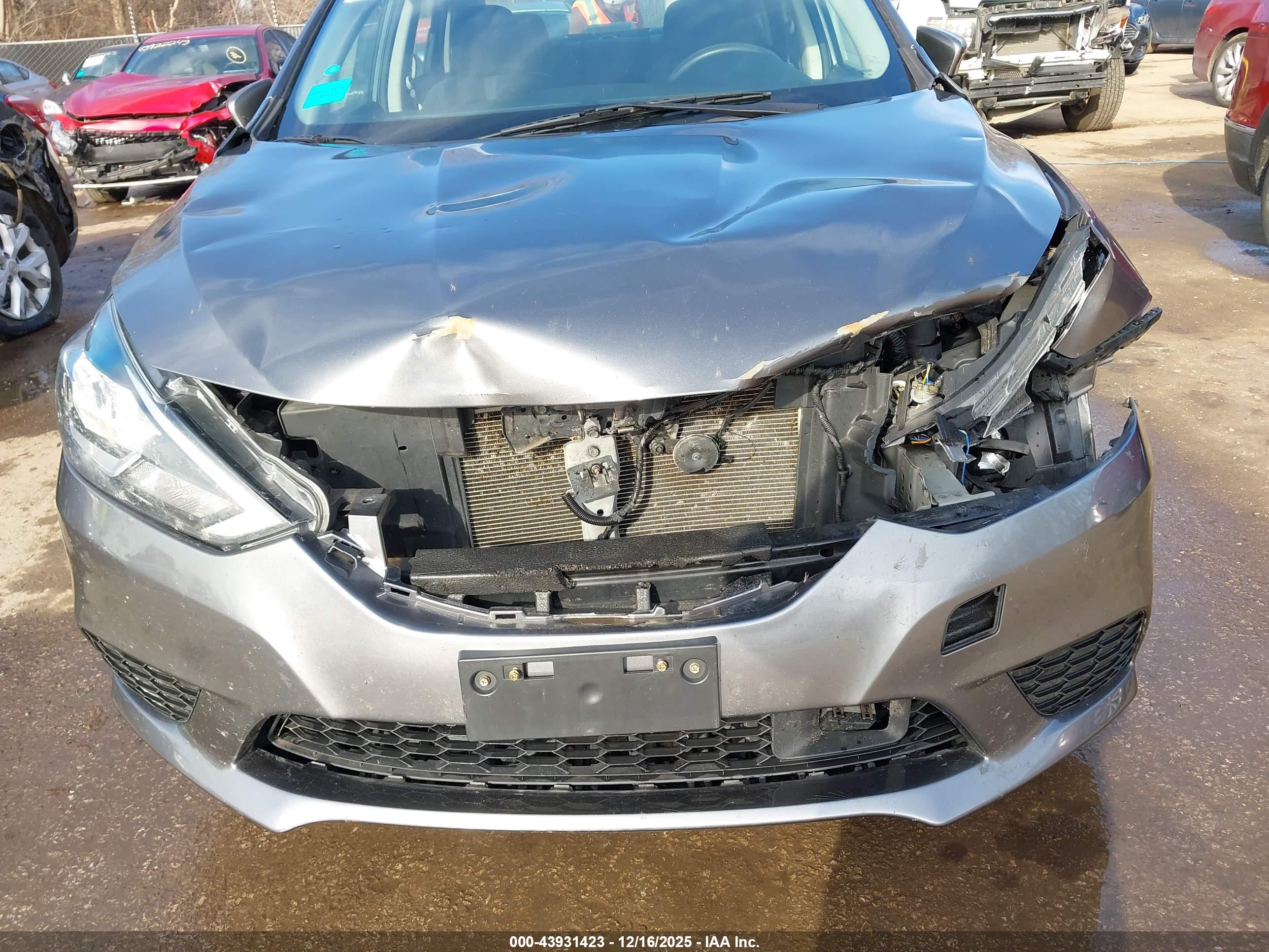 NISSAN SENTRA image 6