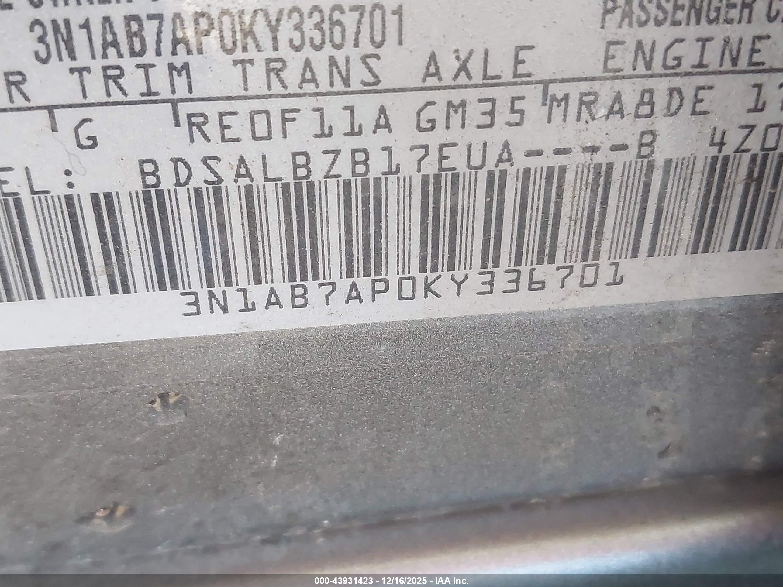 NISSAN SENTRA image 9
