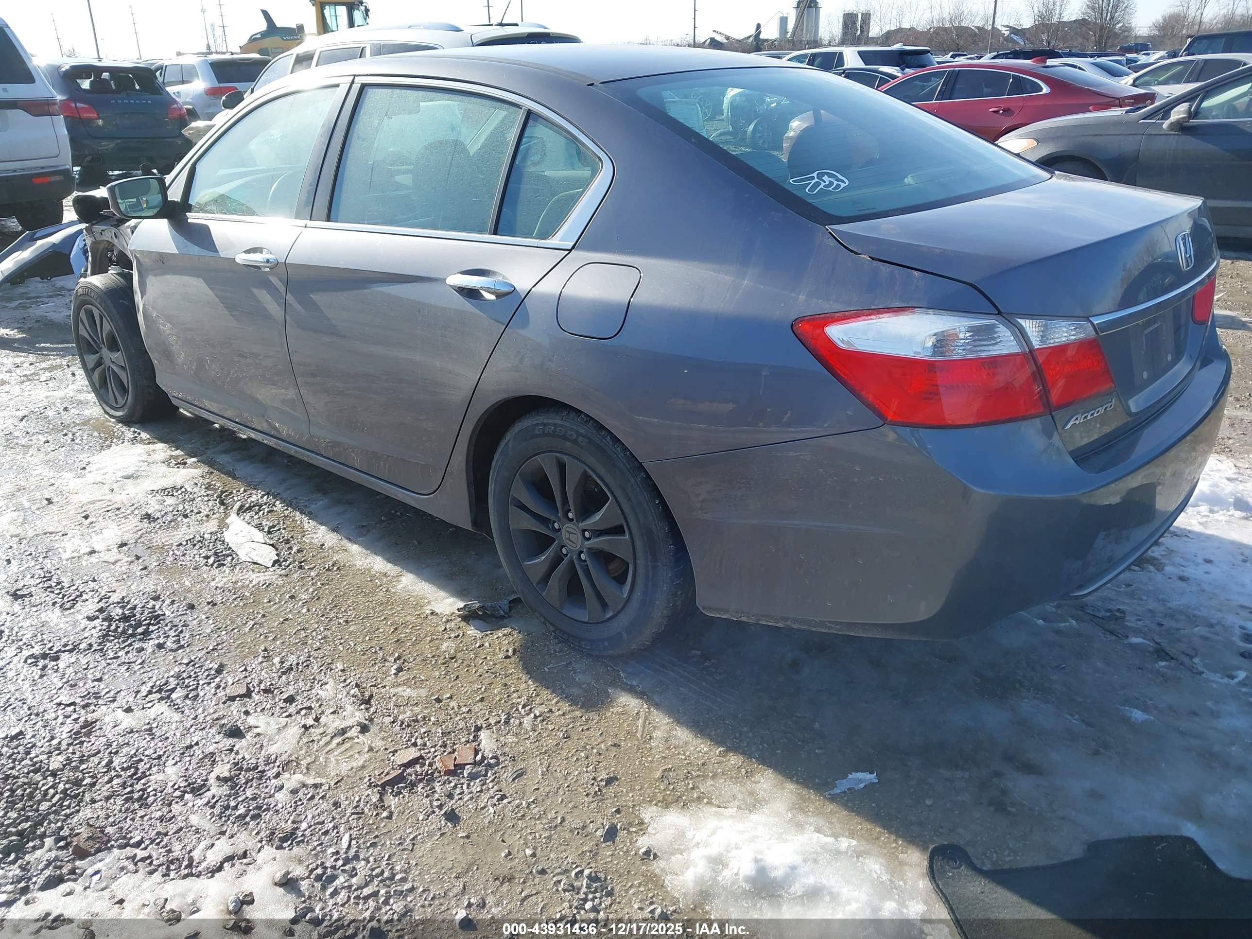 HONDA ACCORD image 3