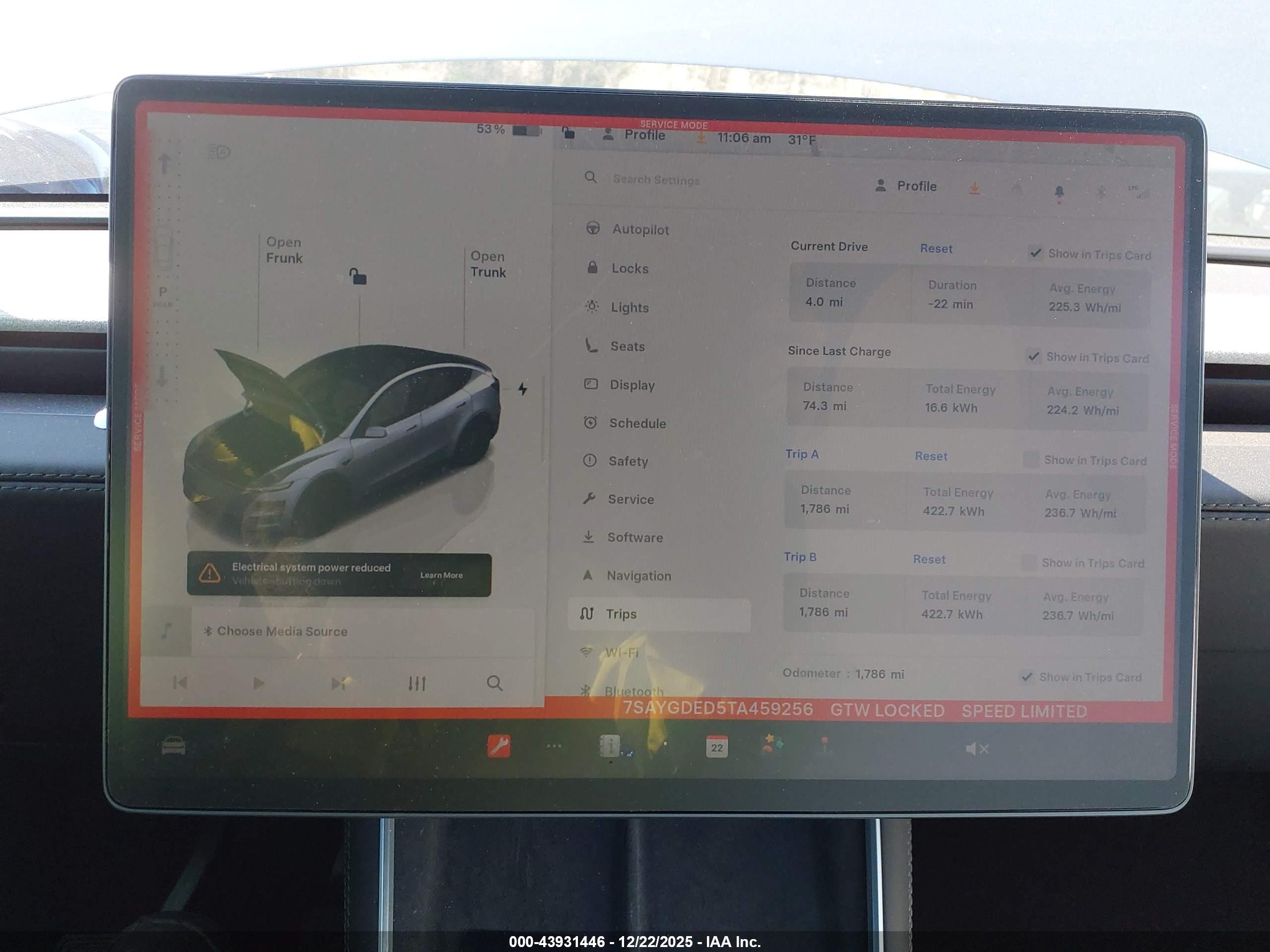 TESLA MODEL image 7