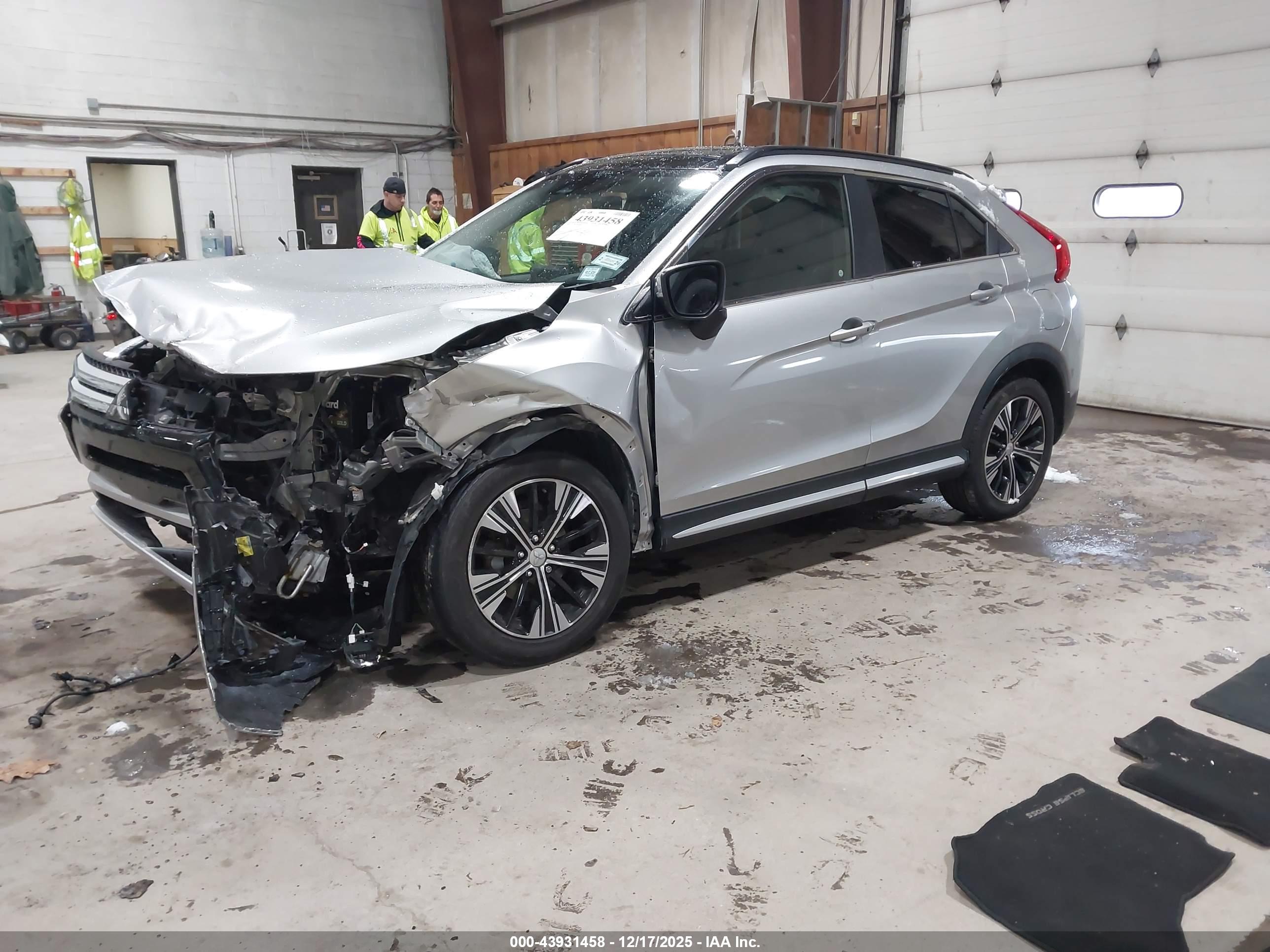 MITSUBISHI ECLIPSE image 2