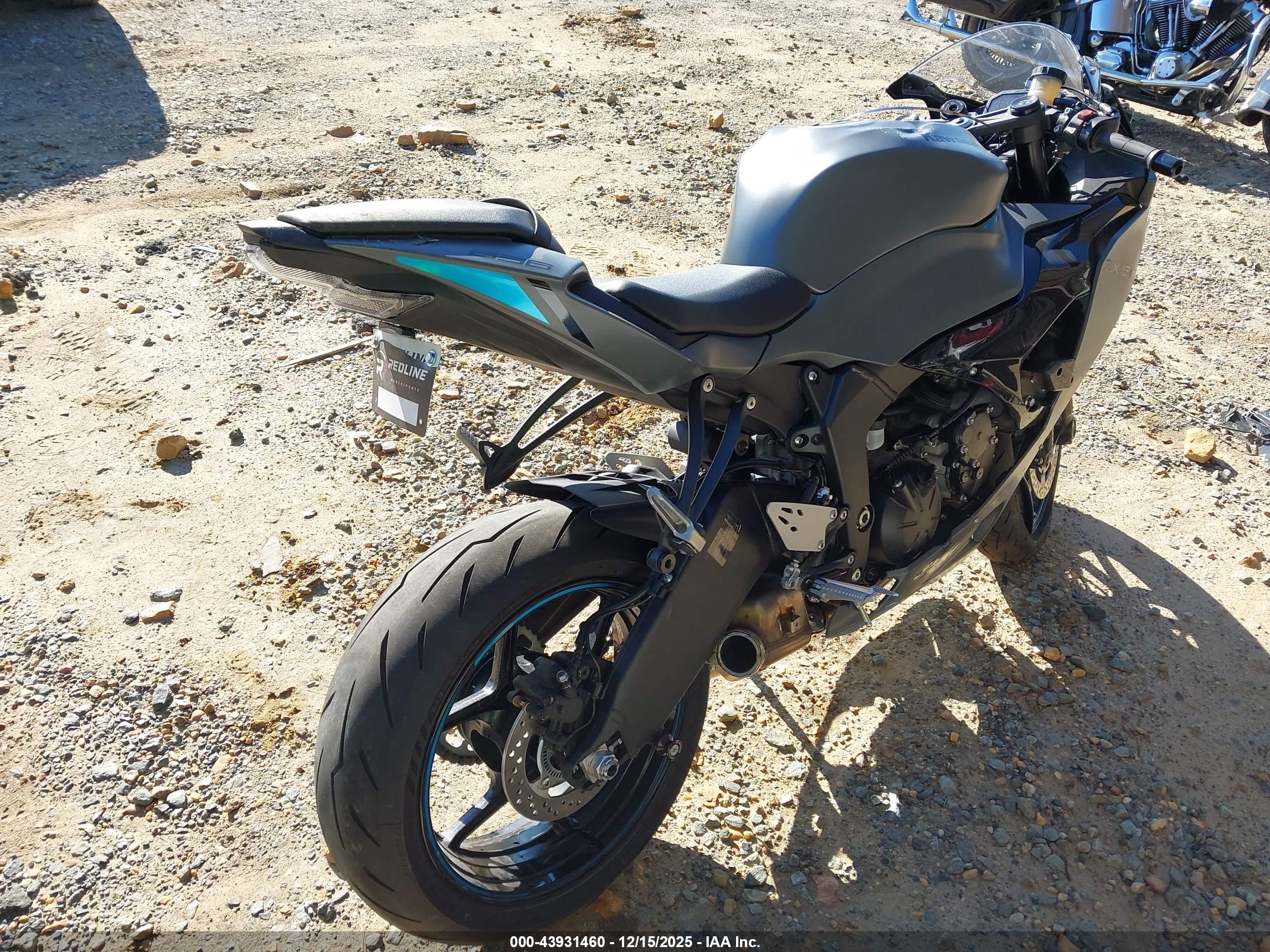 KAWASAKI ZX636 image 4