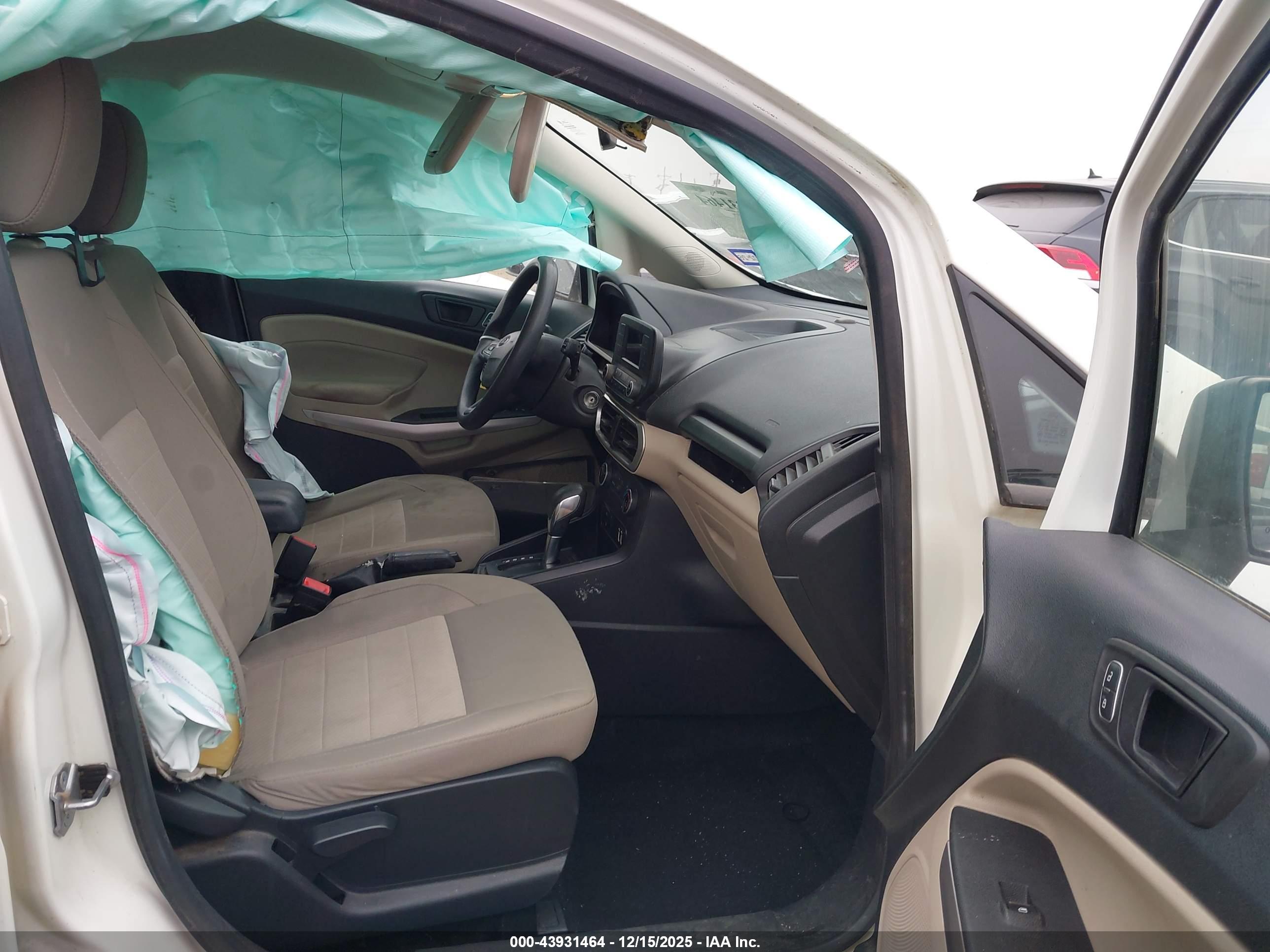FORD ECOSPORT image 5