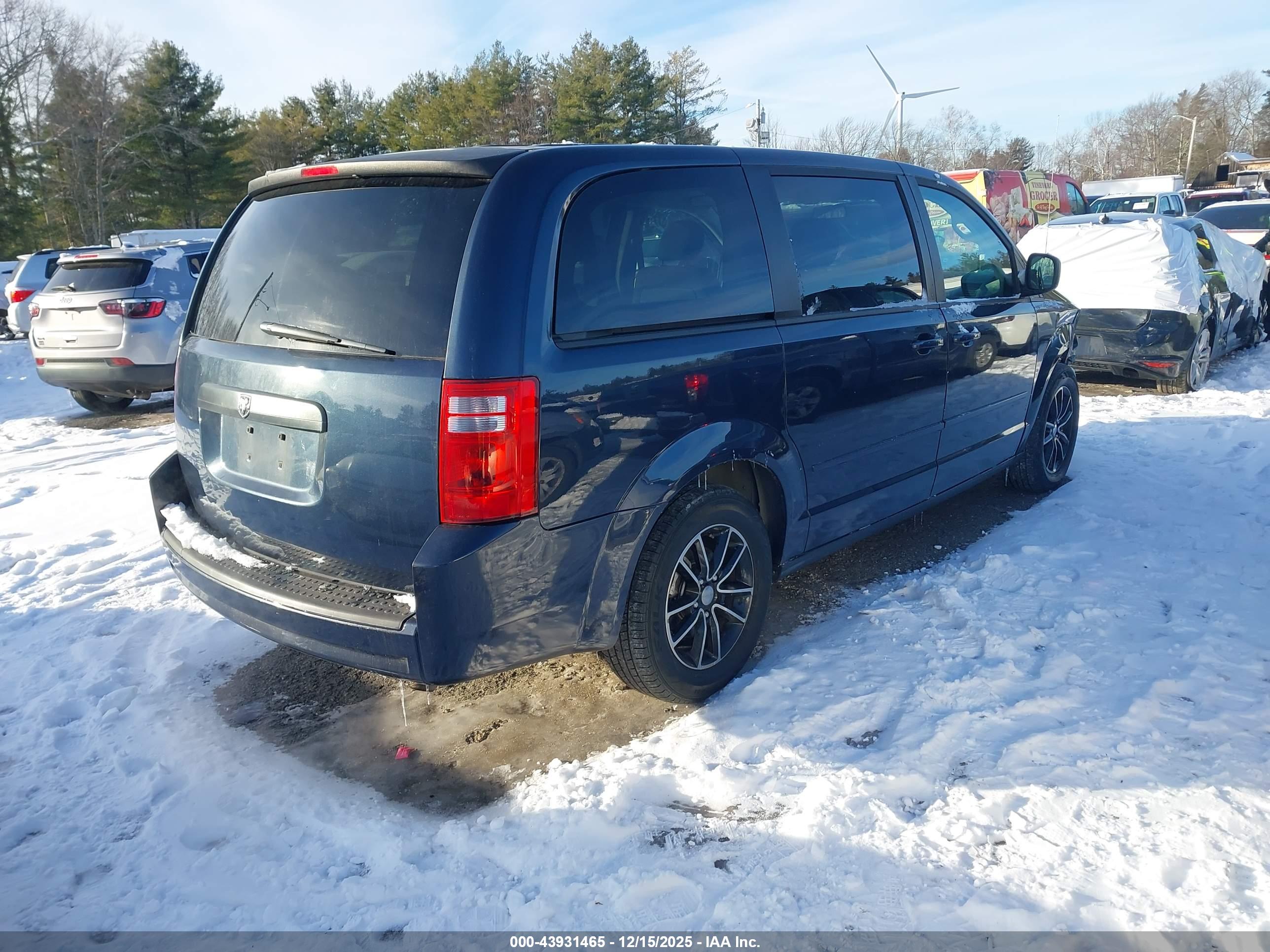 DODGE GRAND image 4