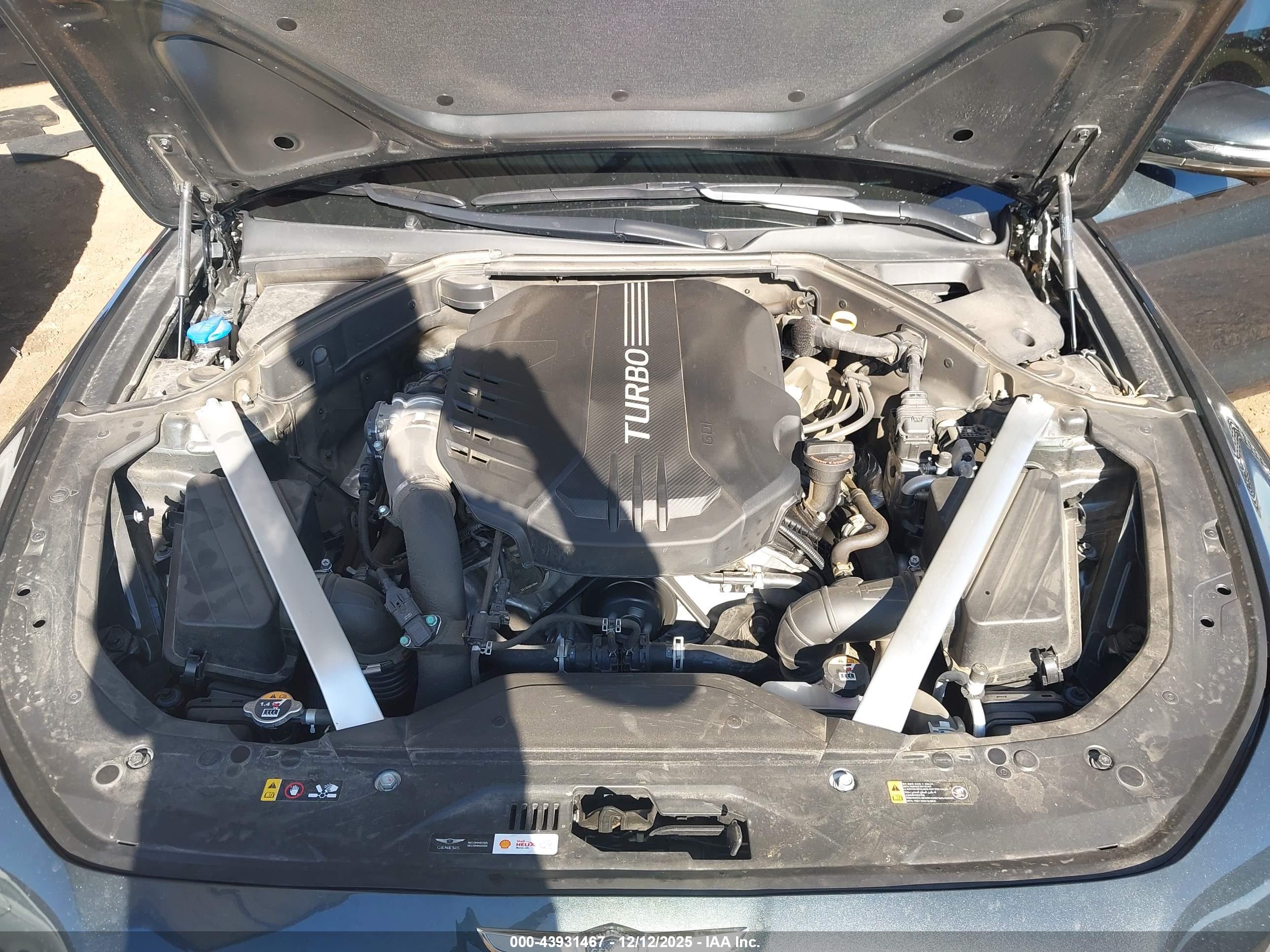 GENESIS G70 image 10