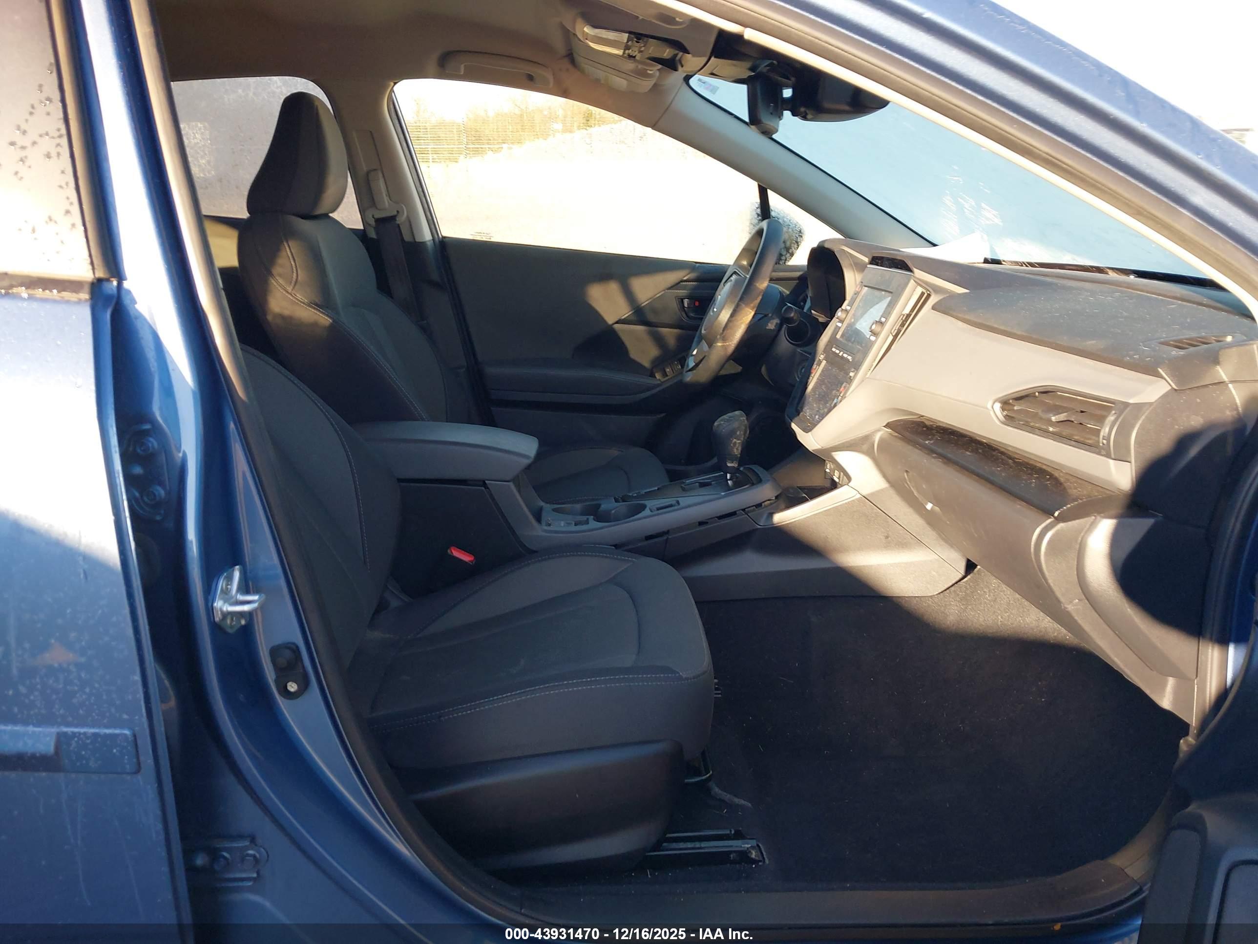 SUBARU CROSSTREK image 5