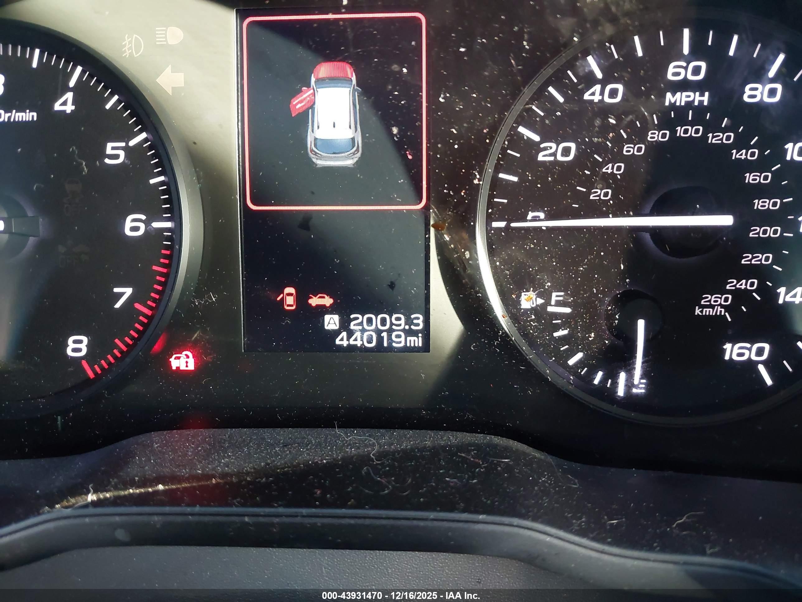 SUBARU CROSSTREK image 7